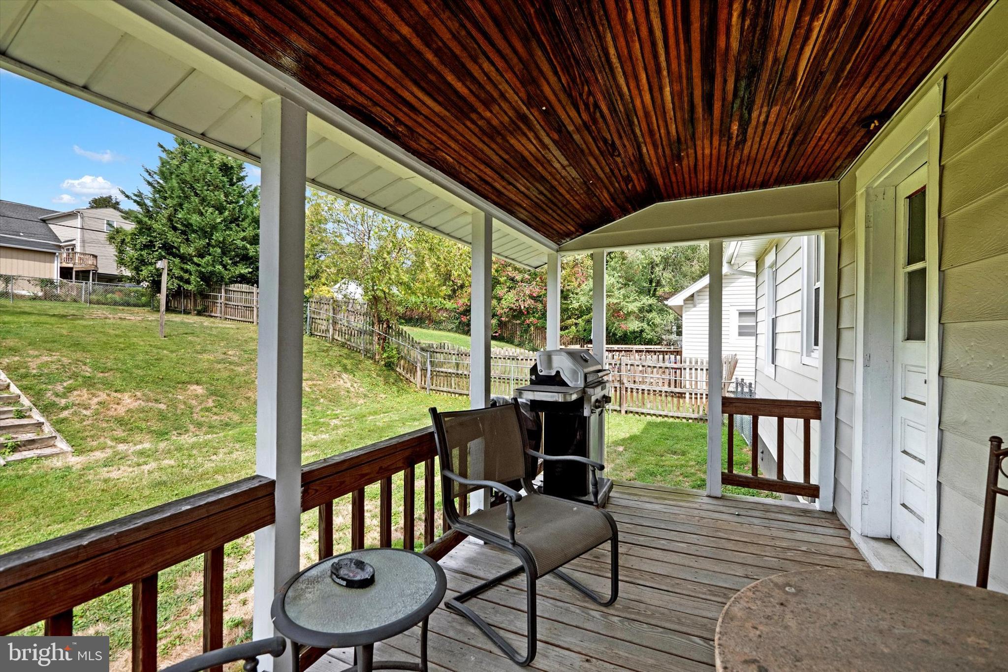 HALETHORPE HEIGHTS - Residential