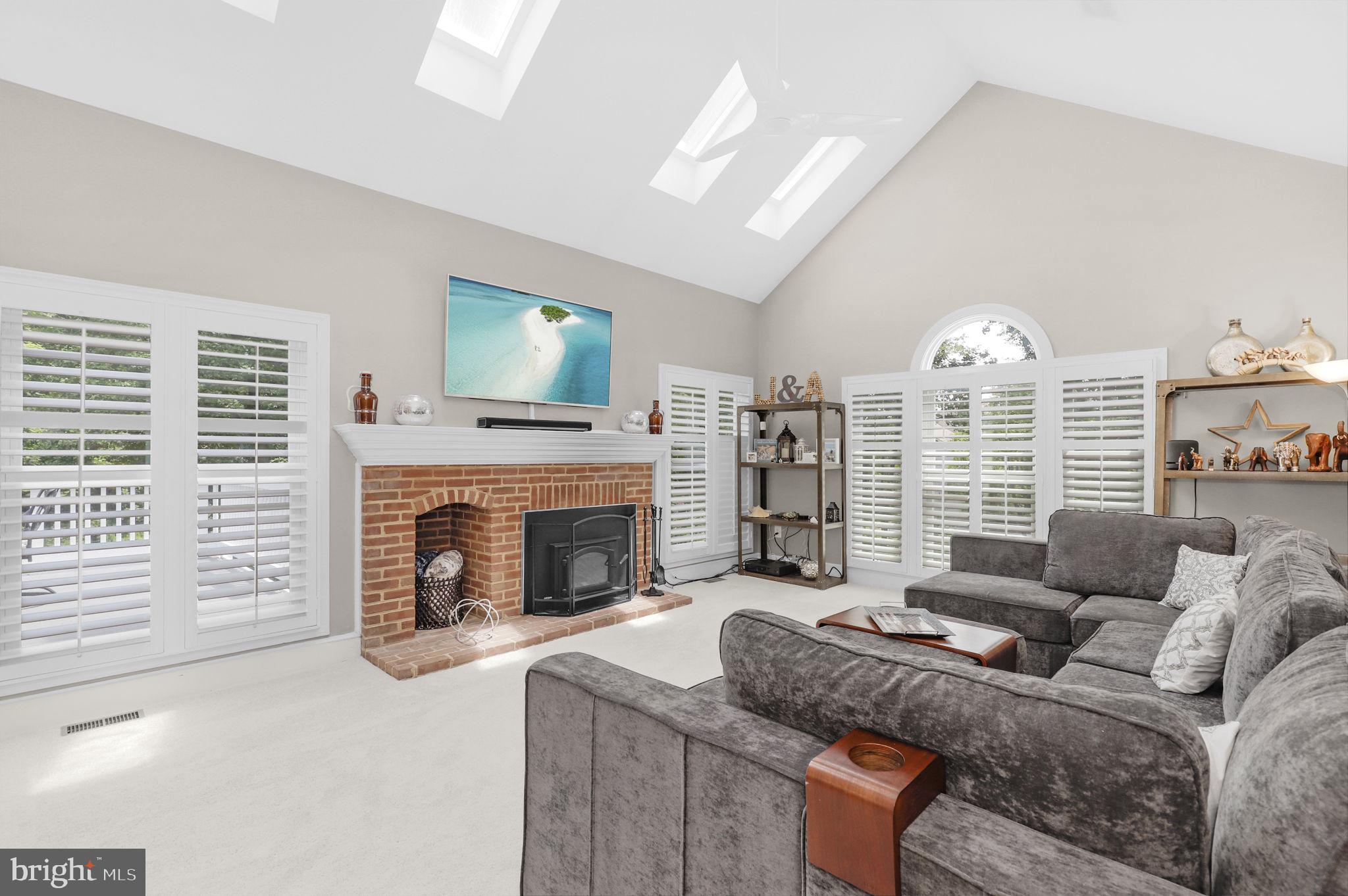 GAITHERSBURG OUTSIDE - Residential