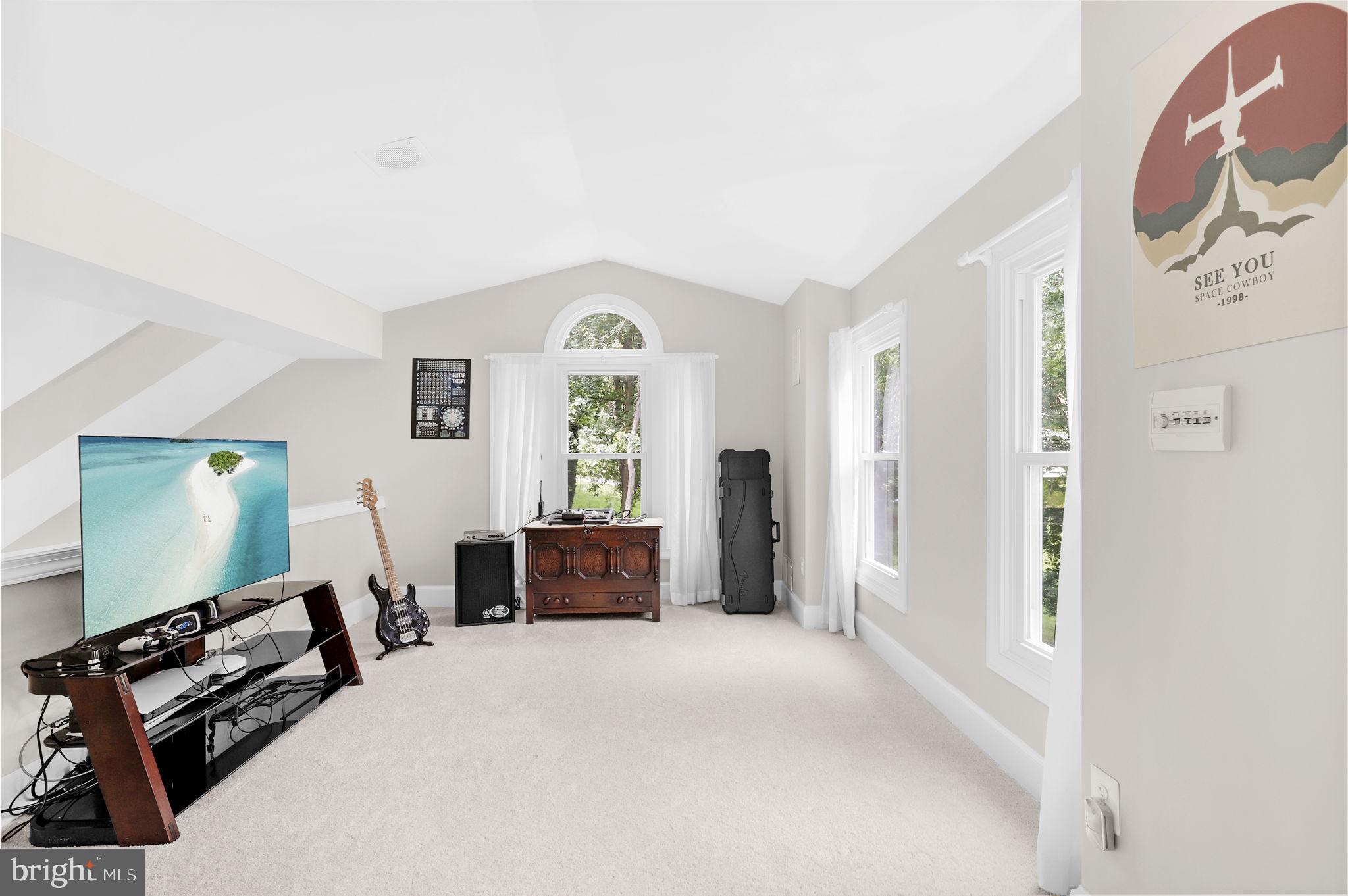 GAITHERSBURG OUTSIDE - Residential