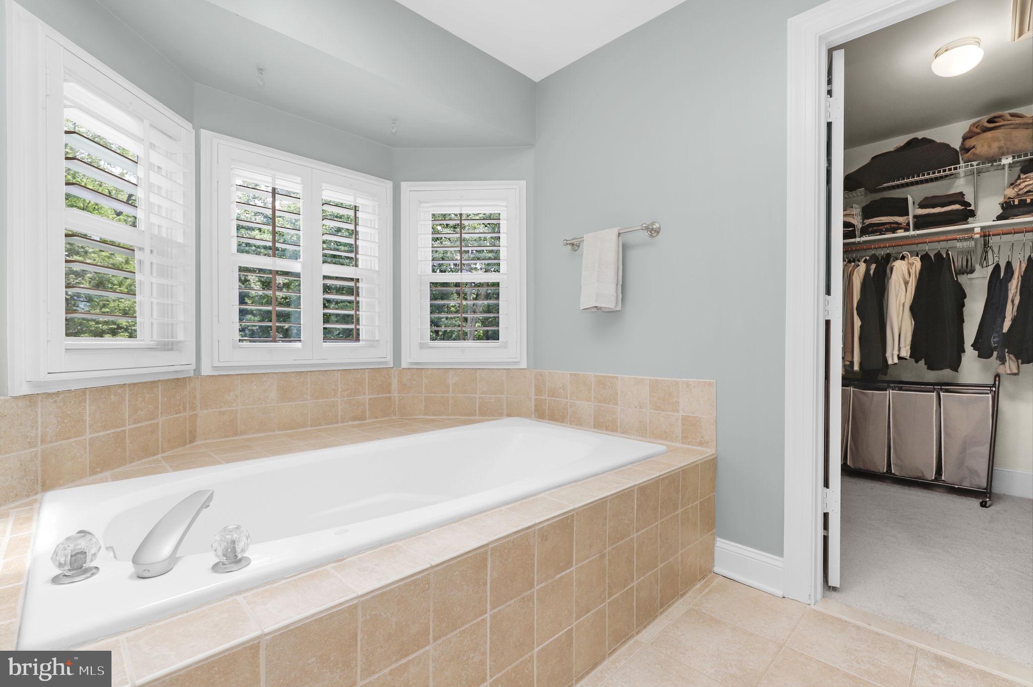 GAITHERSBURG OUTSIDE - Residential