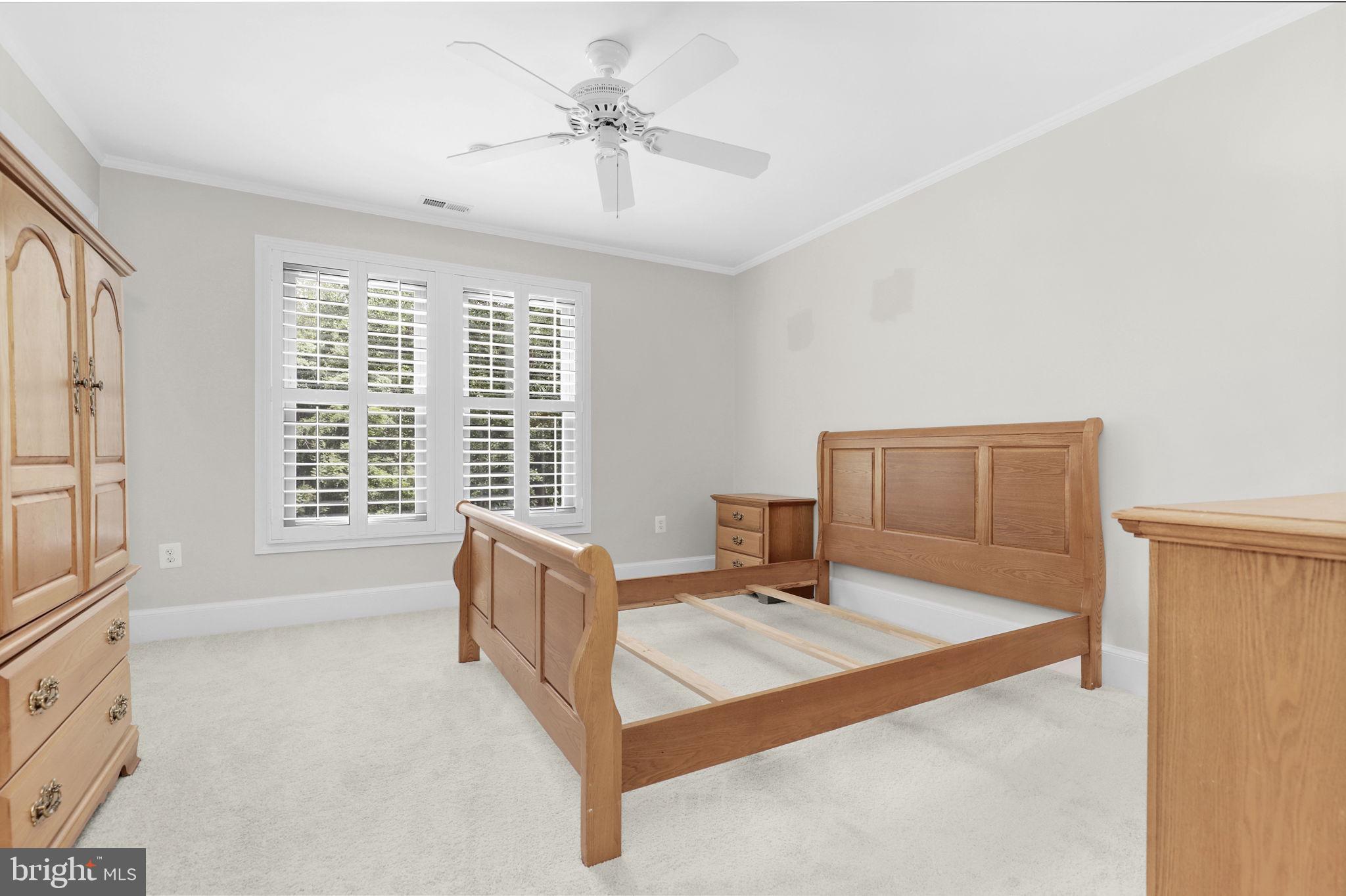 GAITHERSBURG OUTSIDE - Residential