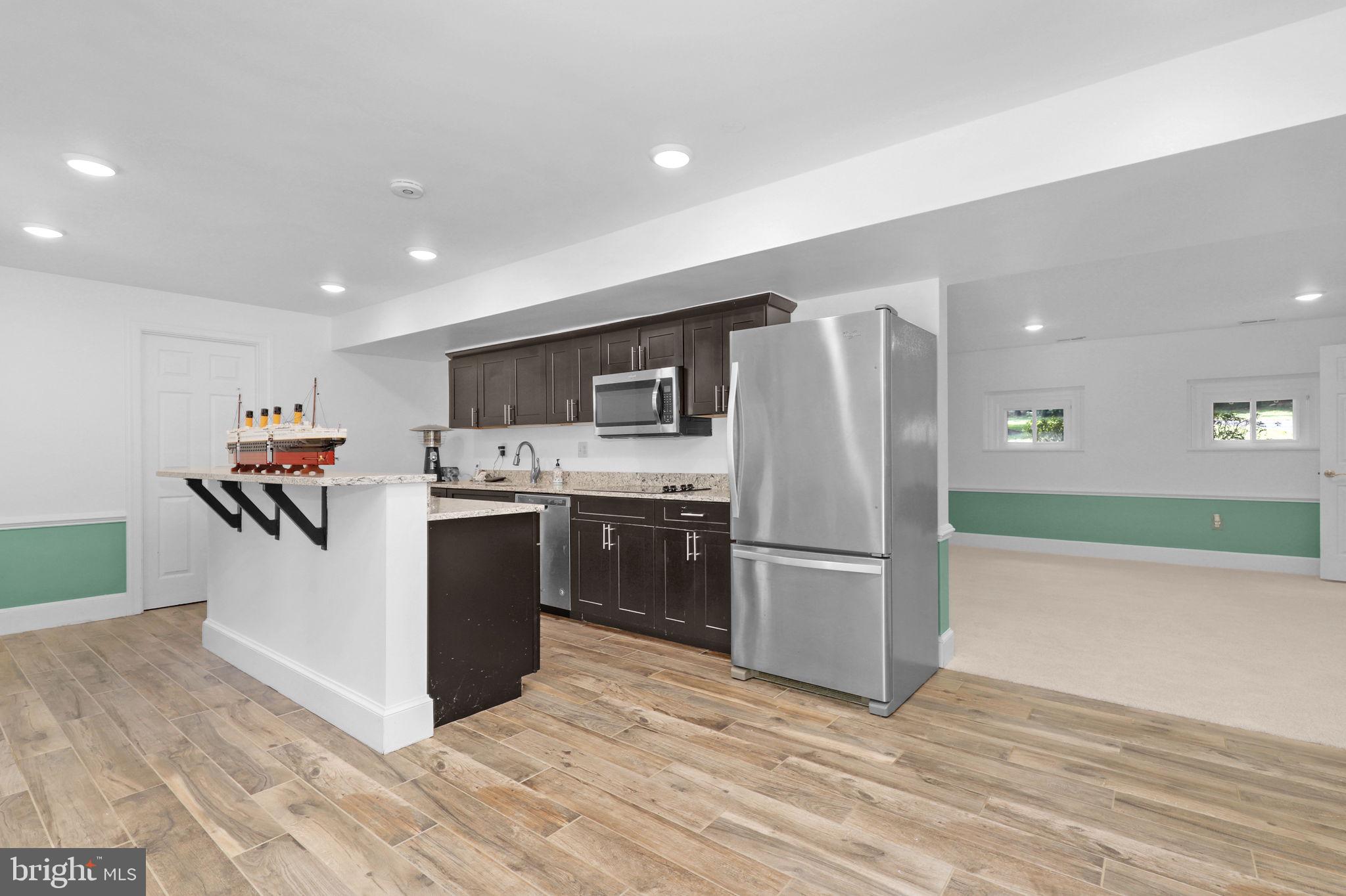 GAITHERSBURG OUTSIDE - Residential