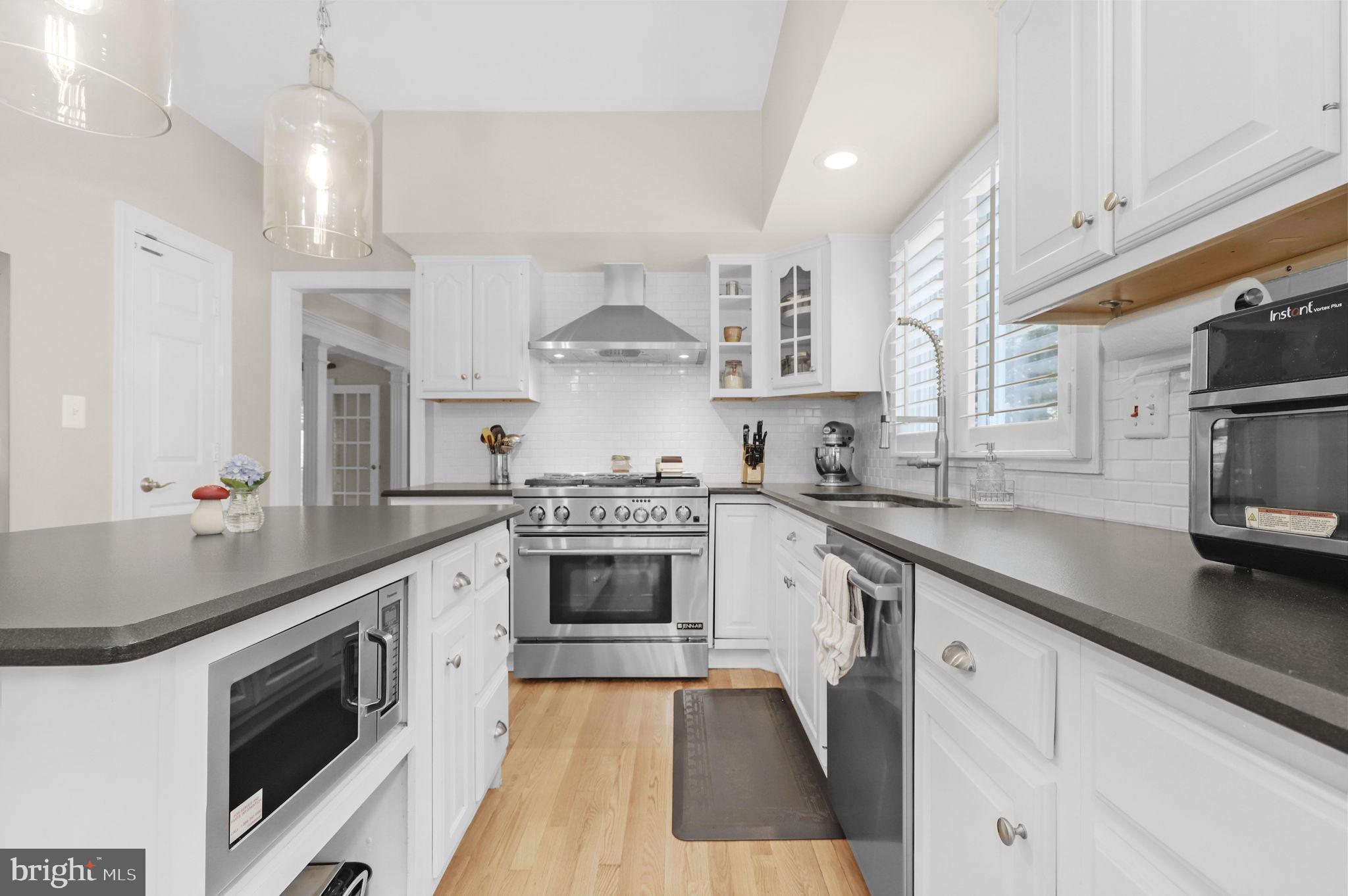 GAITHERSBURG OUTSIDE - Residential