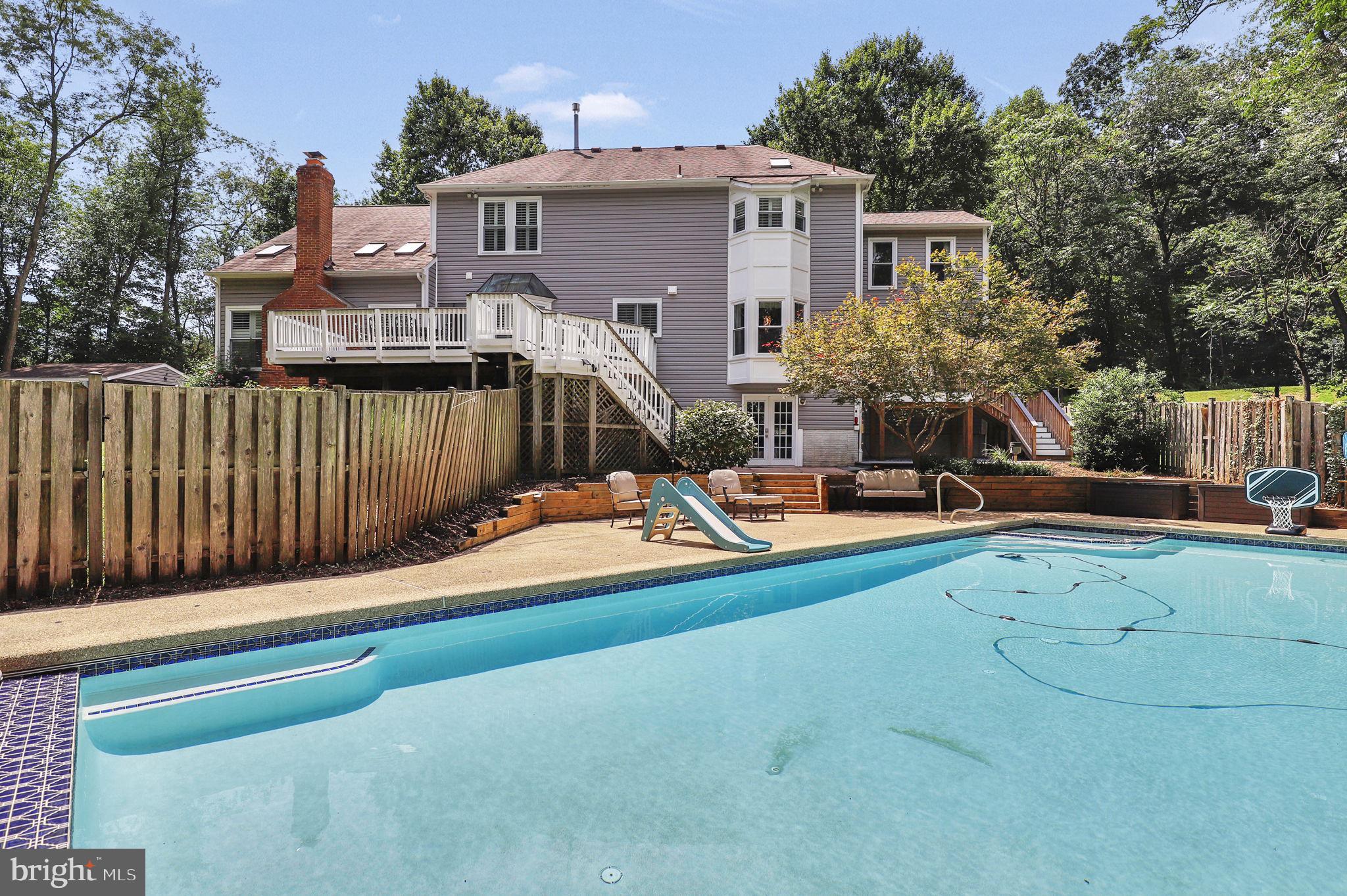 GAITHERSBURG OUTSIDE - Residential