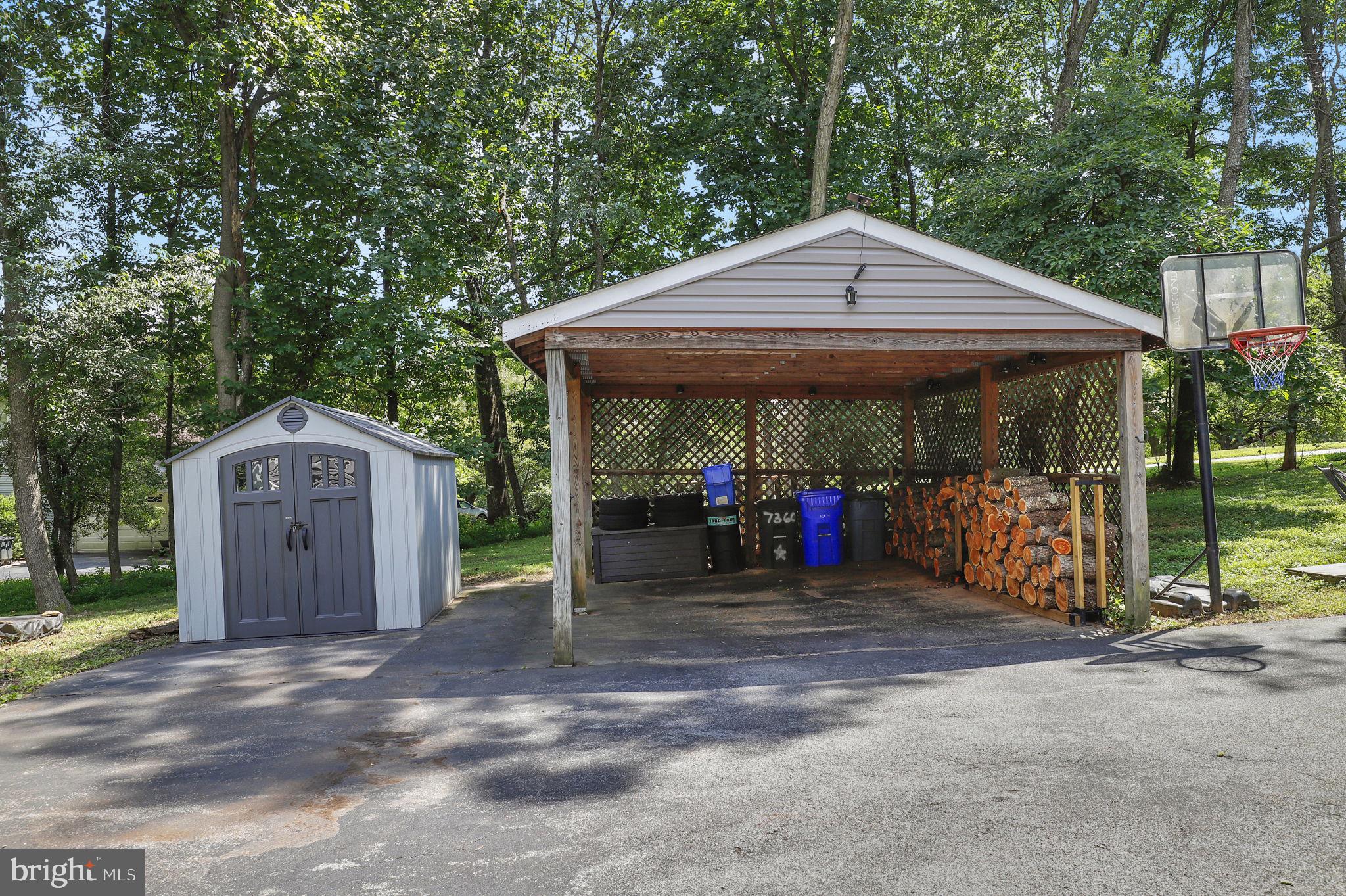 GAITHERSBURG OUTSIDE - Residential