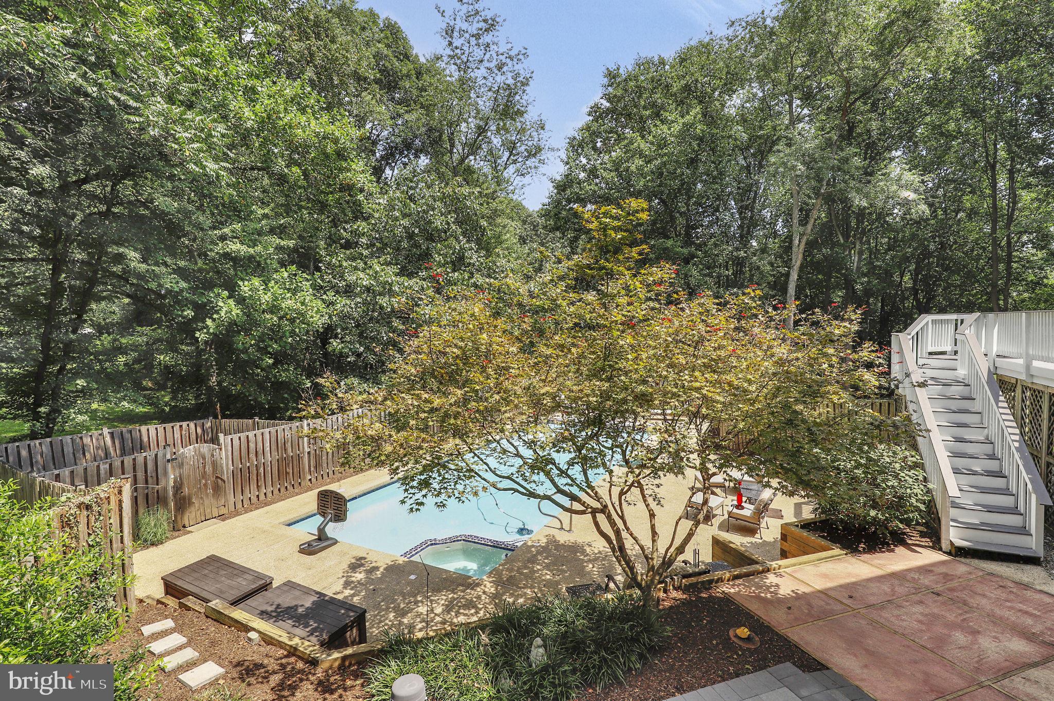 GAITHERSBURG OUTSIDE - Residential