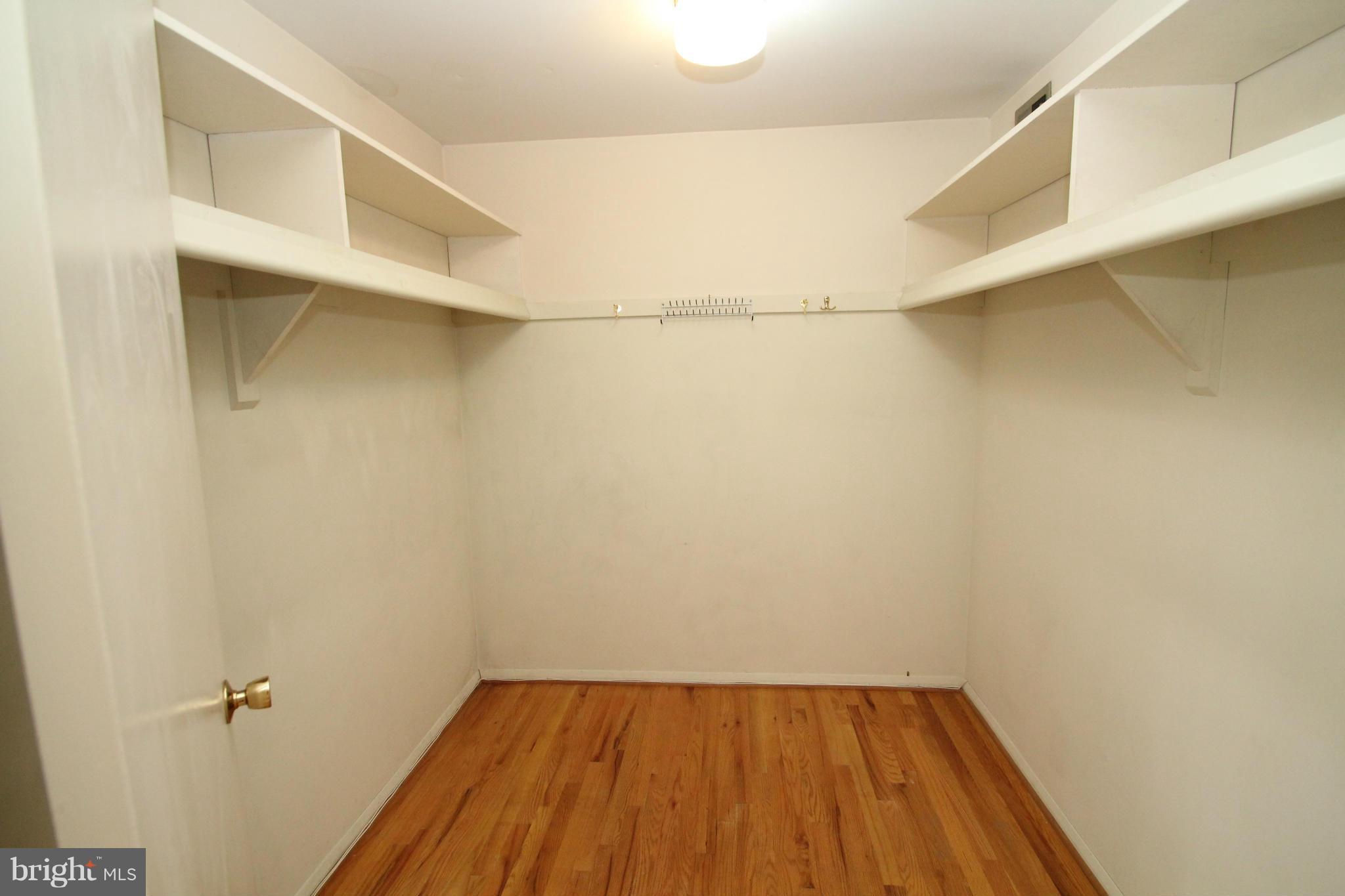 SEMINARY RIDGE - Residential Lease