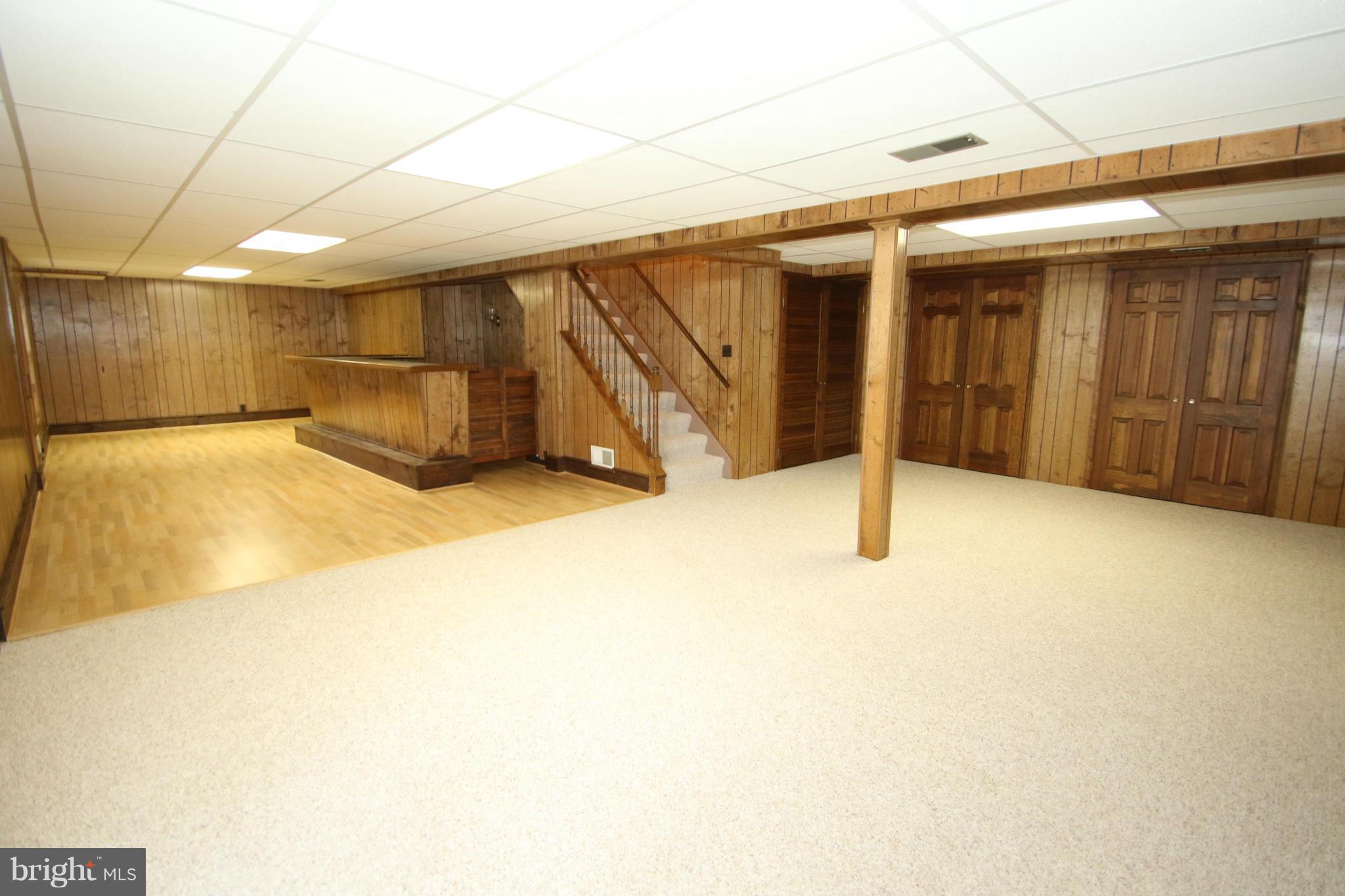 SEMINARY RIDGE - Residential Lease