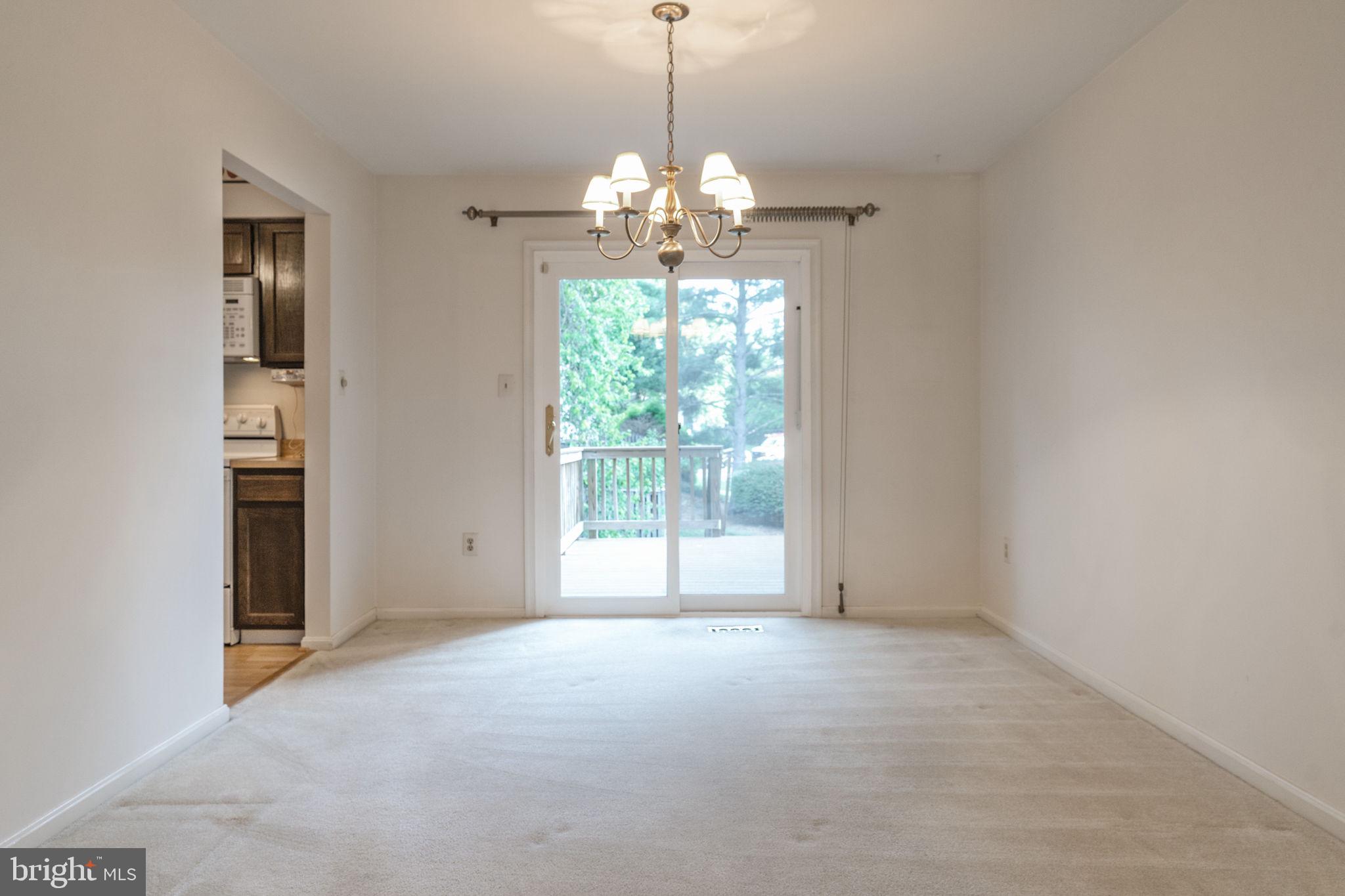 COUNTRYSIDE - Residential