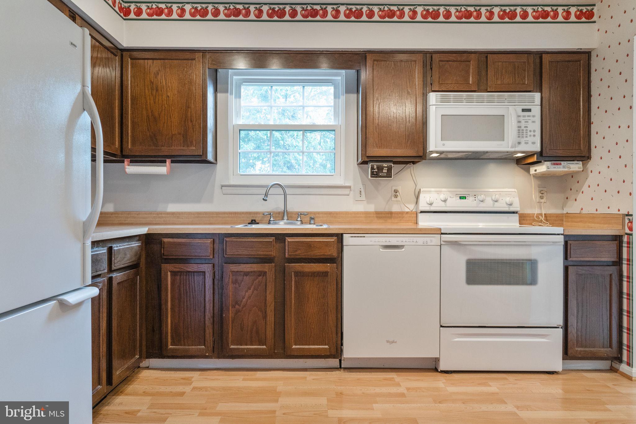 COUNTRYSIDE - Residential