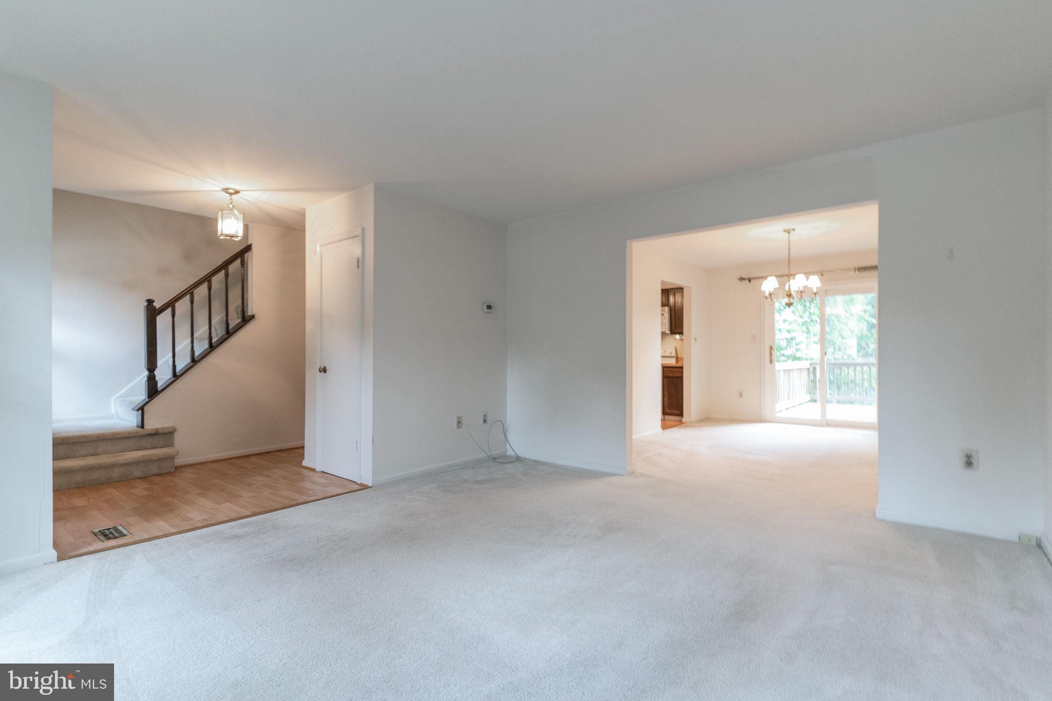 COUNTRYSIDE - Residential