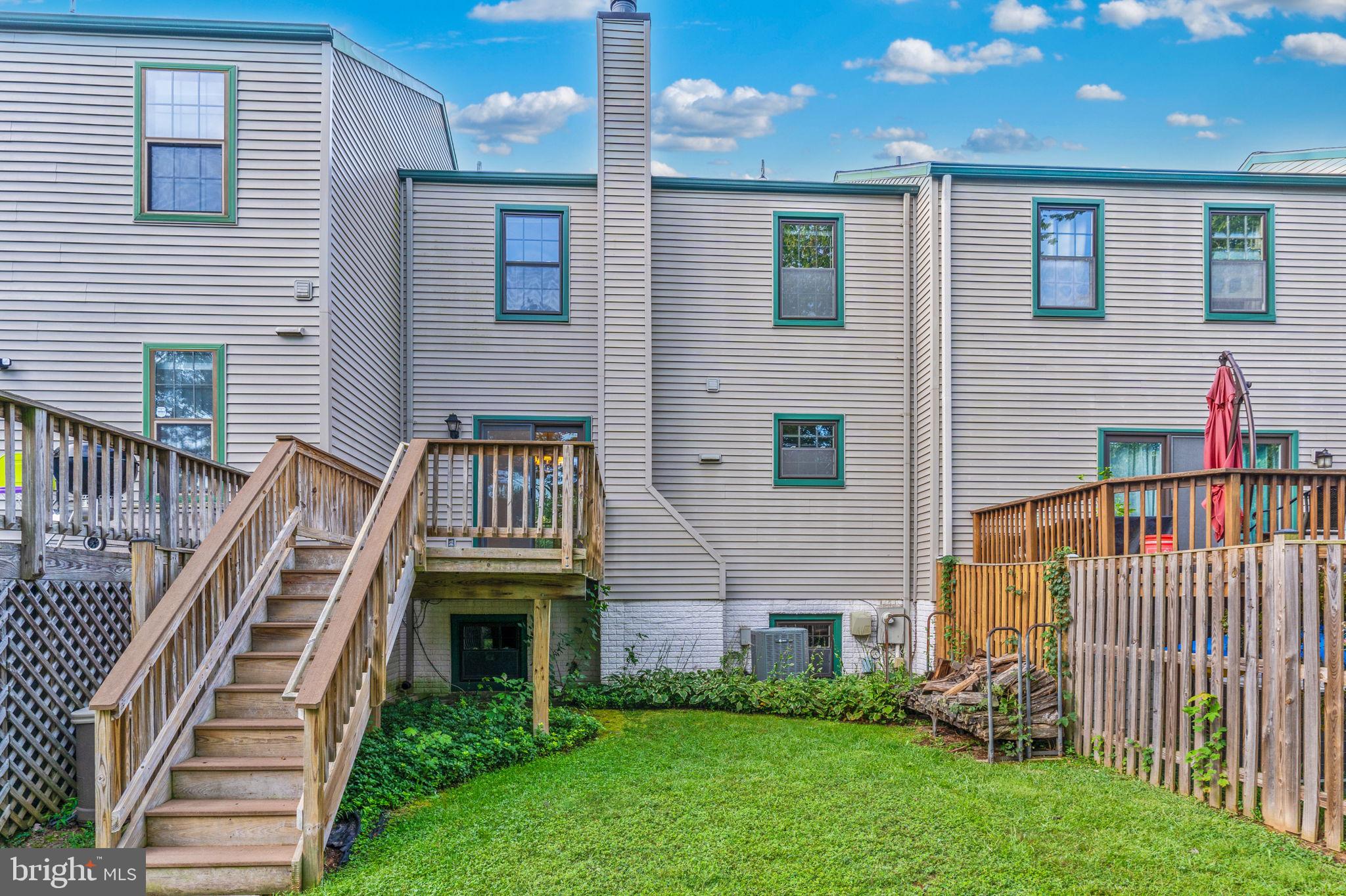 COUNTRYSIDE - Residential