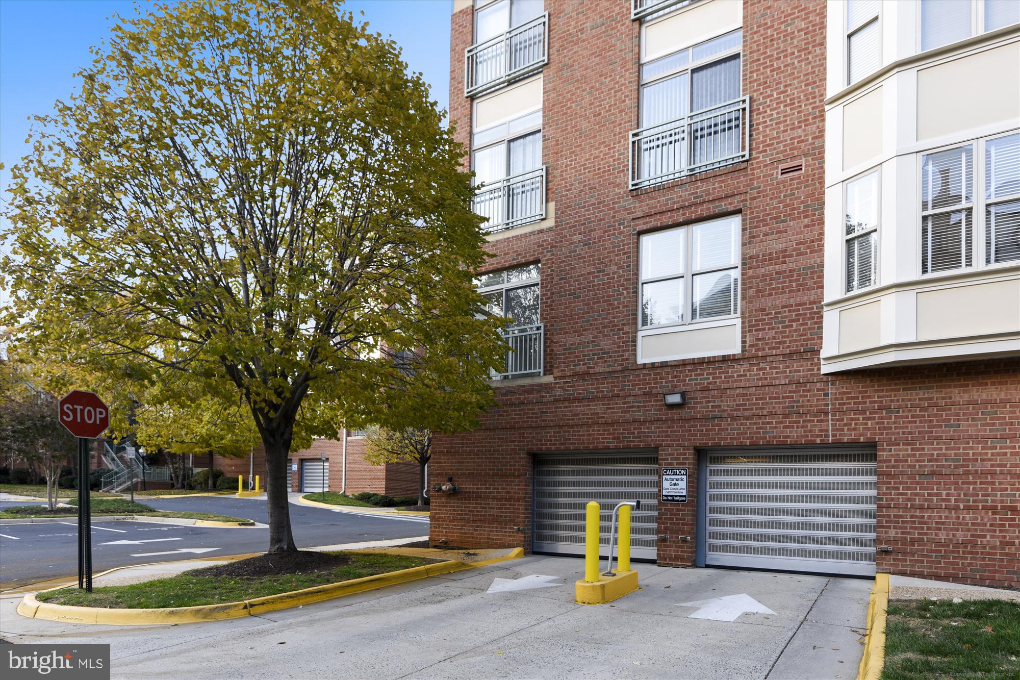 STRATFORD - Residential