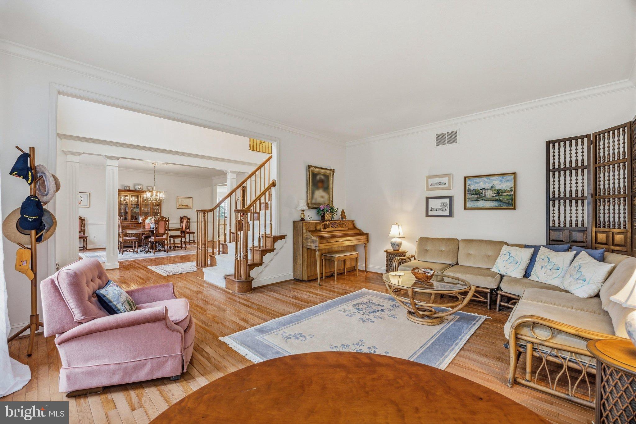 2700 WINDSWEPT LANE