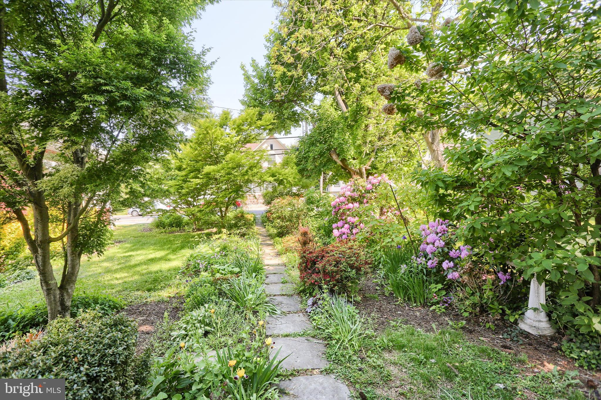 DILLSBURG BORO - Residential