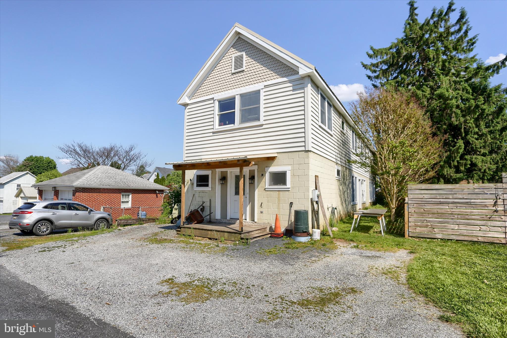 DILLSBURG BORO - Residential