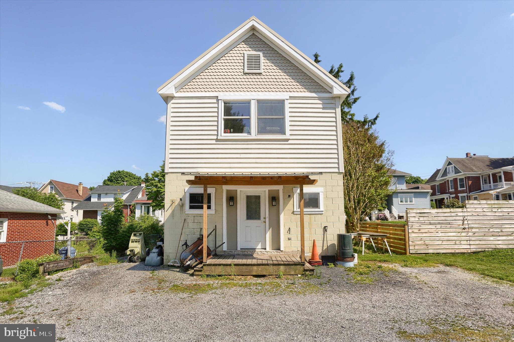 DILLSBURG BORO - Residential
