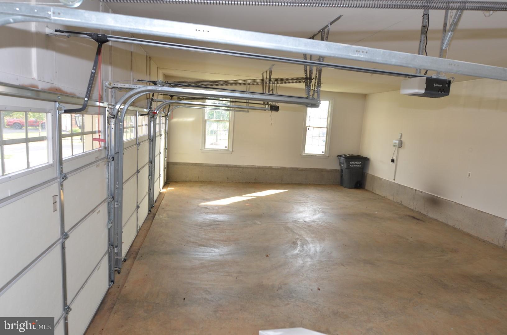 DOMINION VALLEY COUNTRY CLUB - Residential