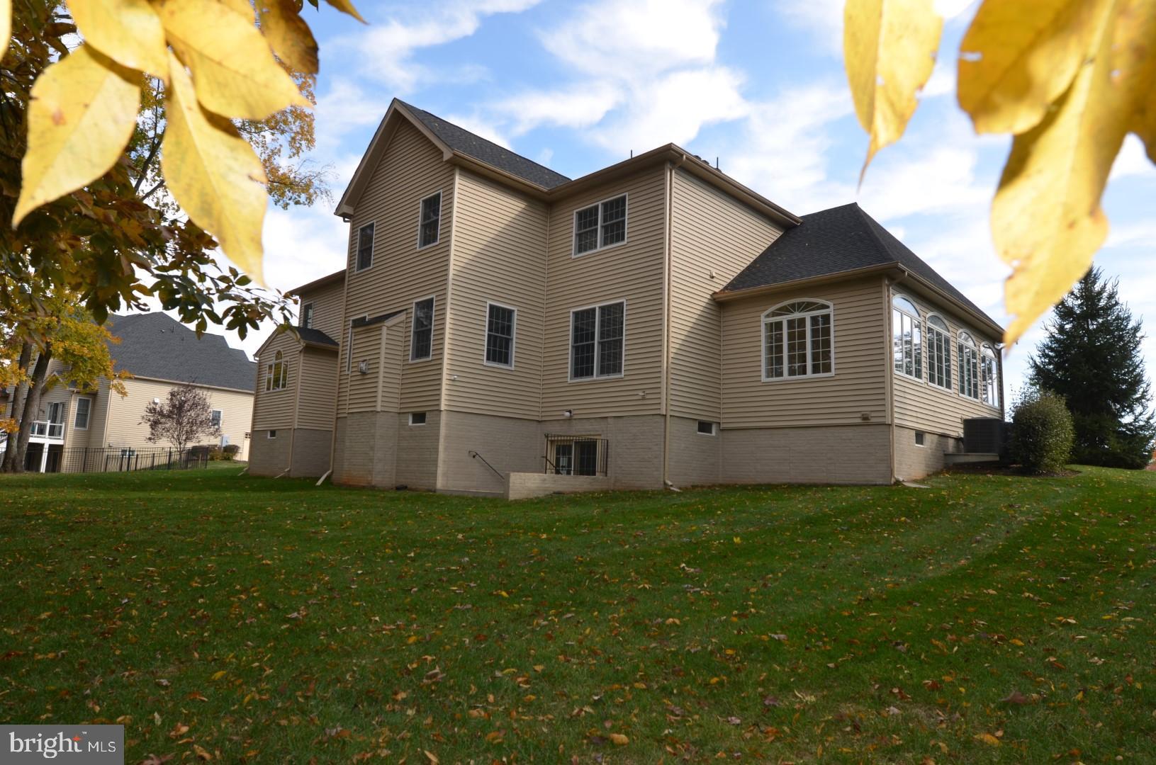 DOMINION VALLEY COUNTRY CLUB - Residential