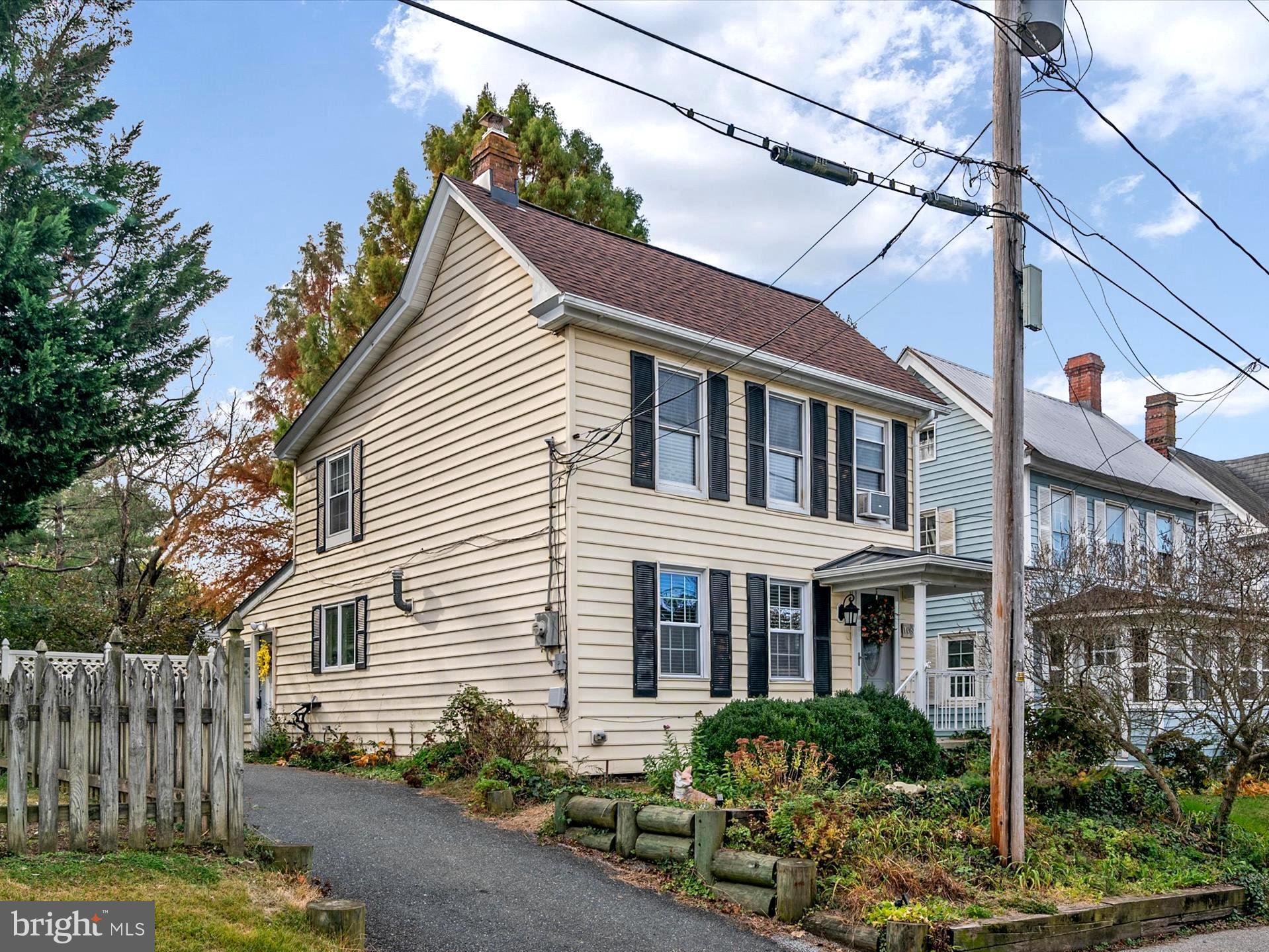 CENTREVILLE - Residential