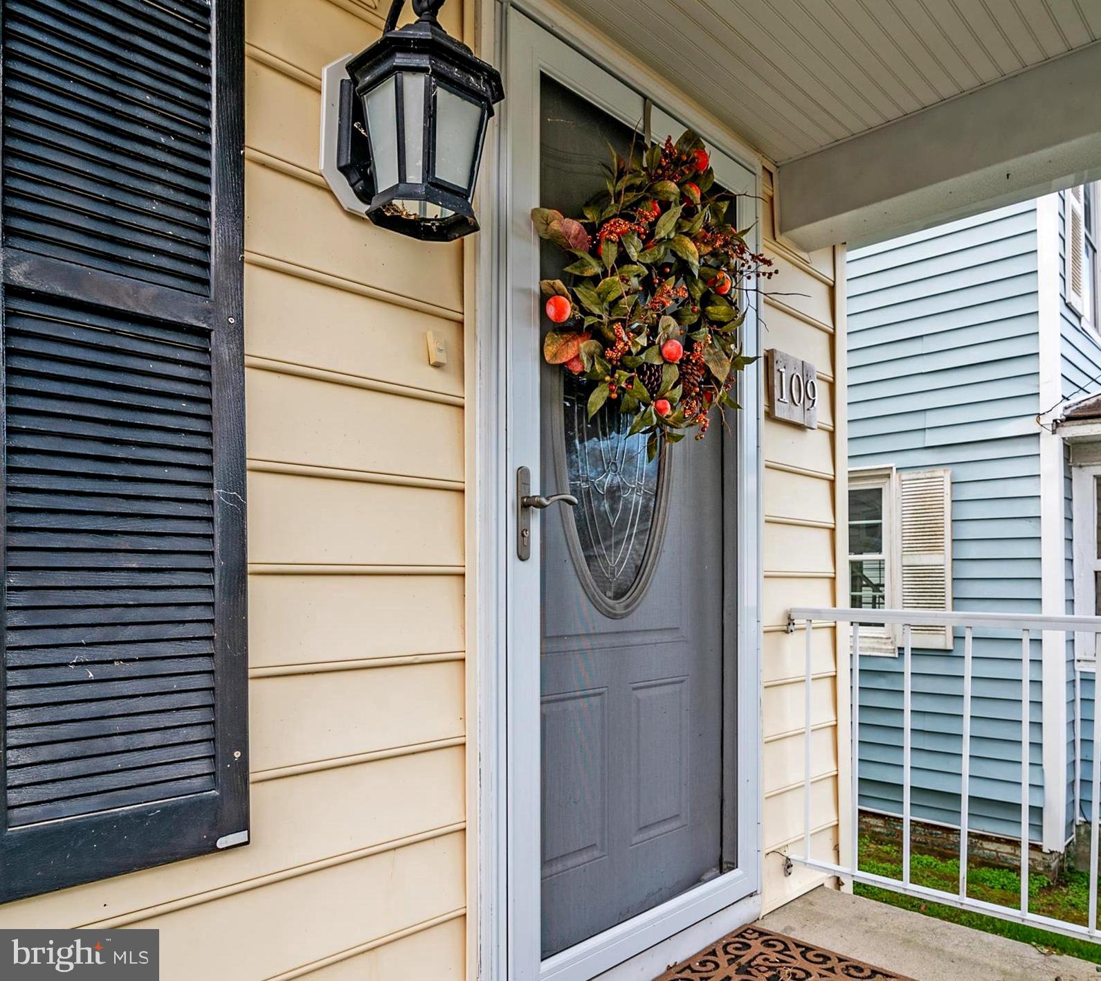 CENTREVILLE - Residential