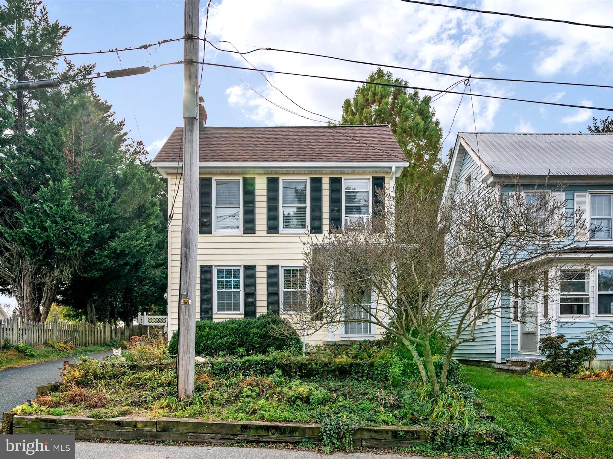 CENTREVILLE - Residential