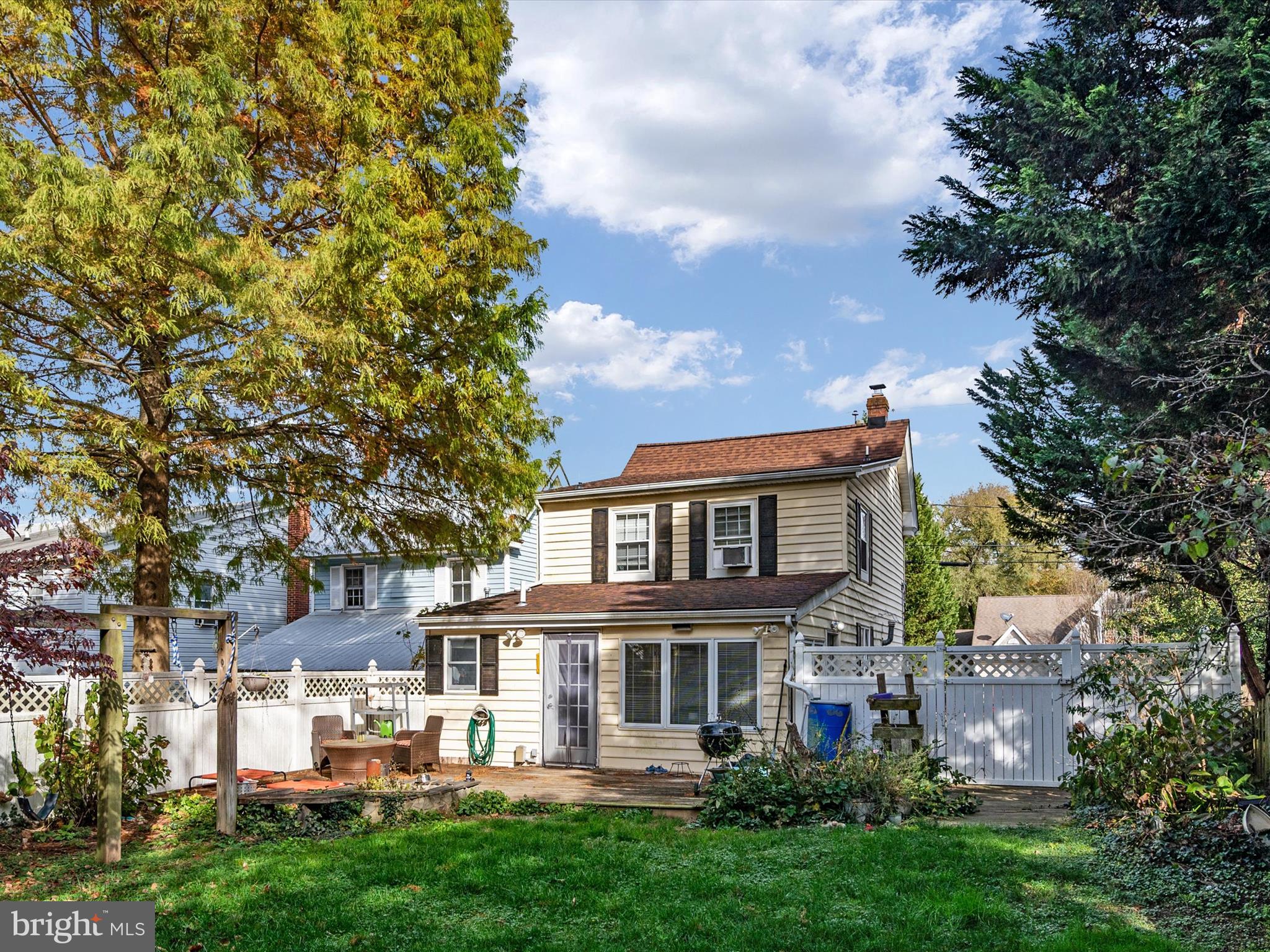 CENTREVILLE - Residential