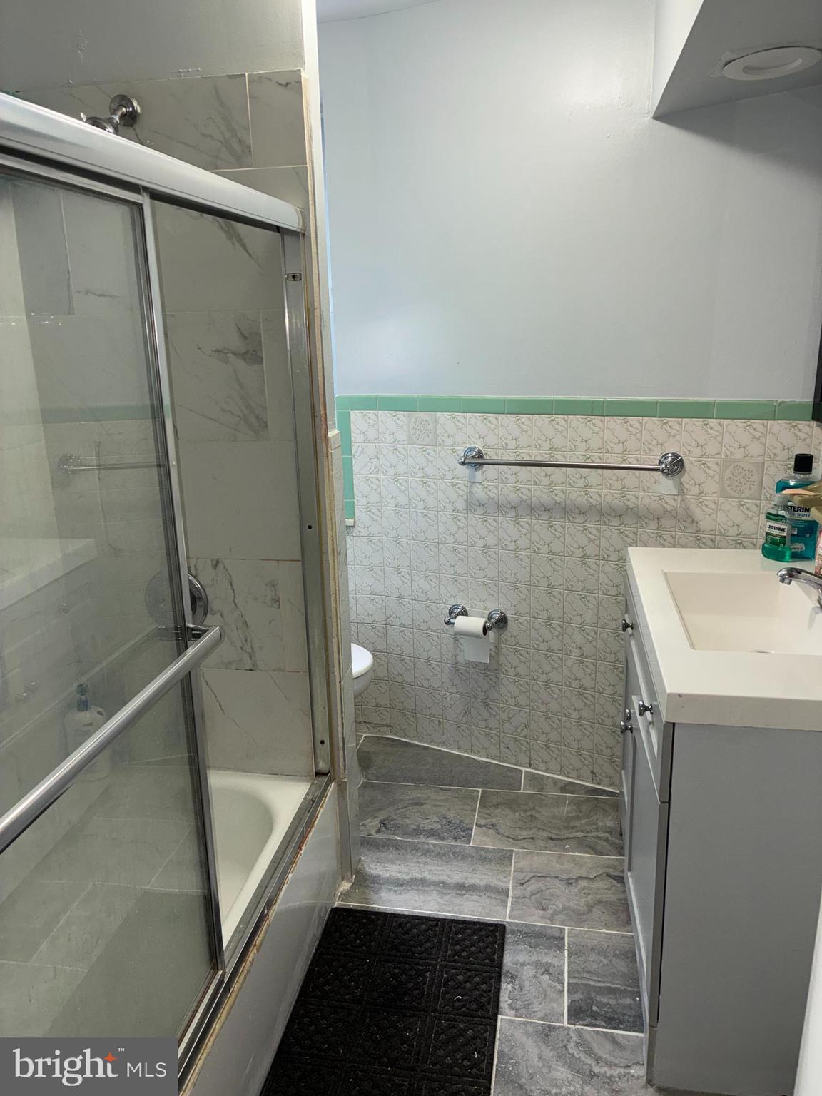 HIGHLANDTOWN - Residential