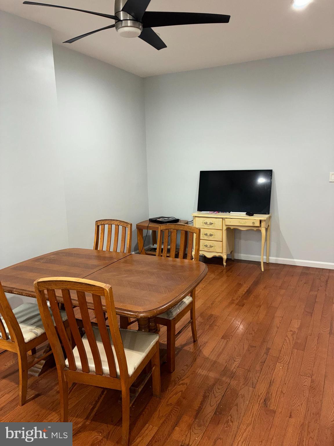 HIGHLANDTOWN - Residential