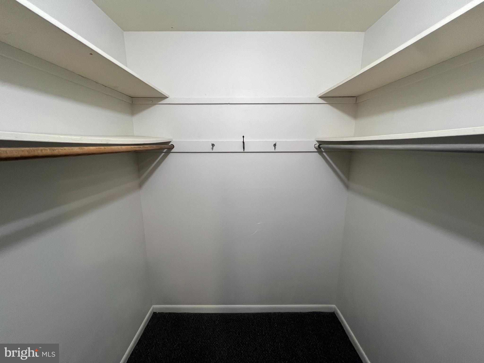 EDGEWOOD - Residential