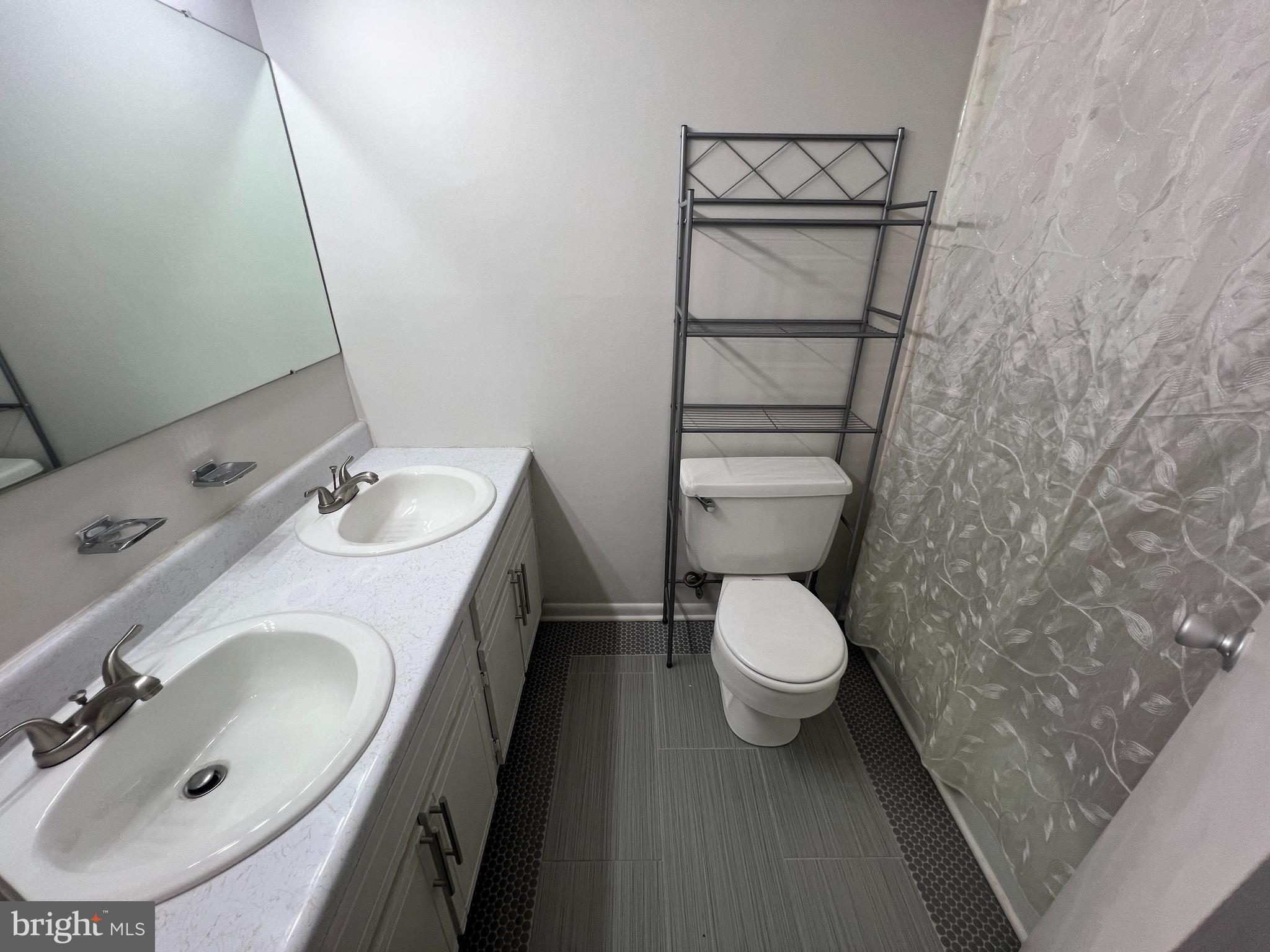 EDGEWOOD - Residential