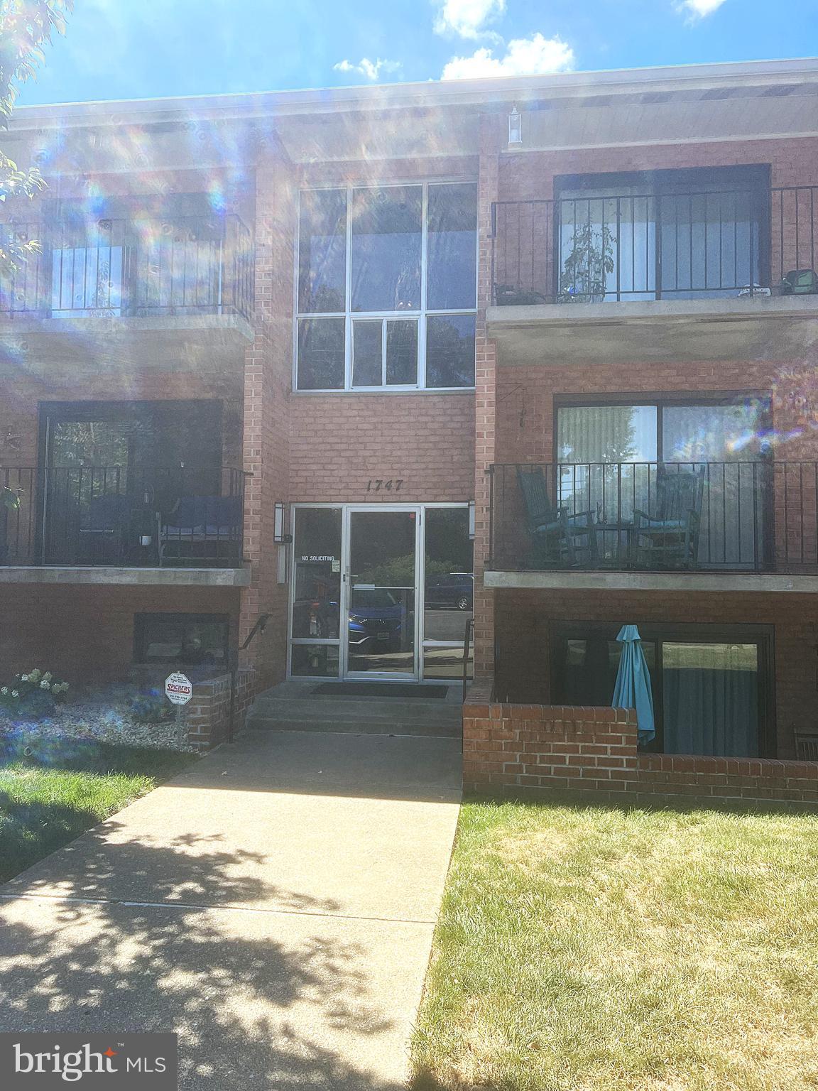 EDGEWOOD - Residential