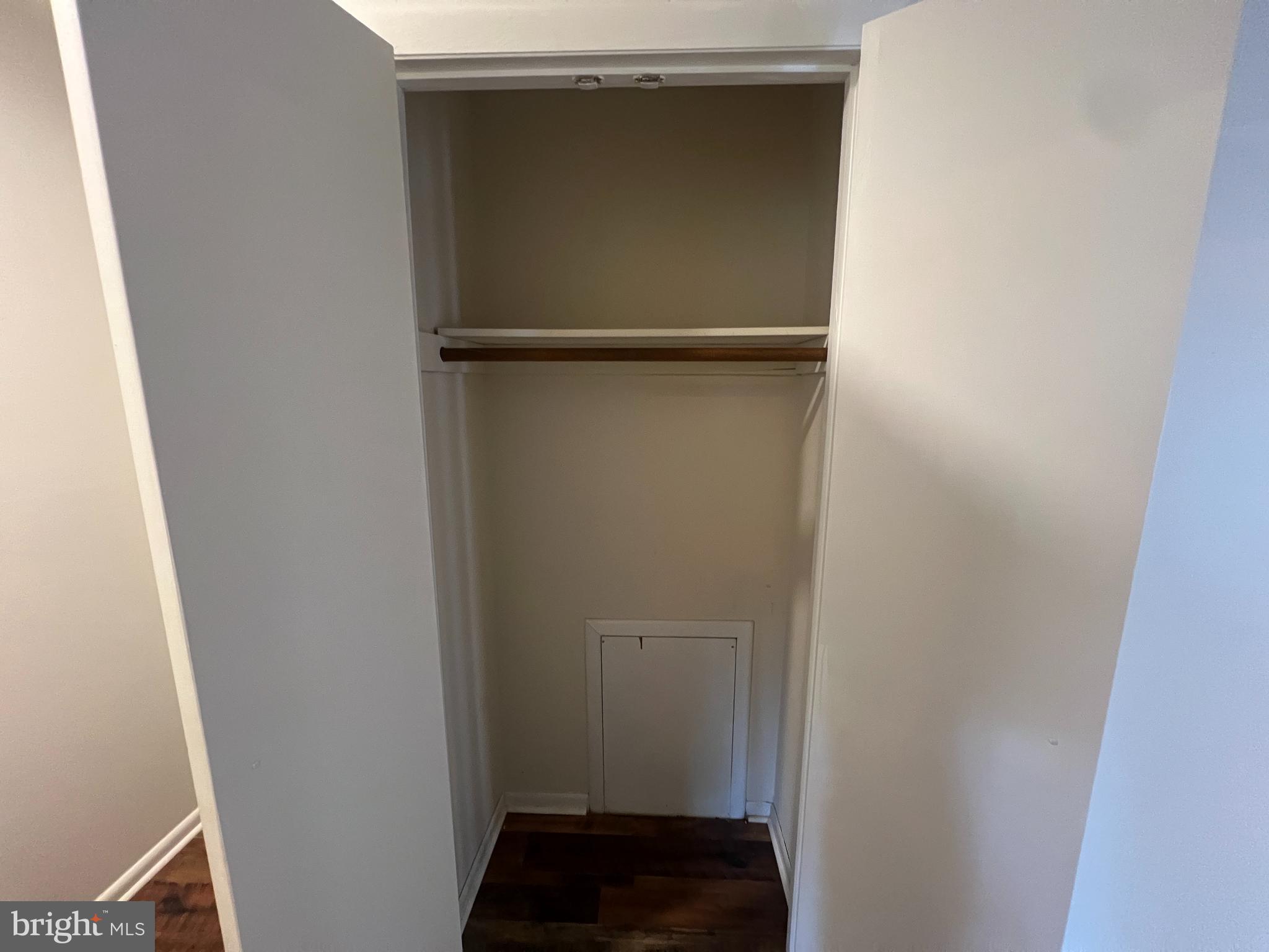 EDGEWOOD - Residential