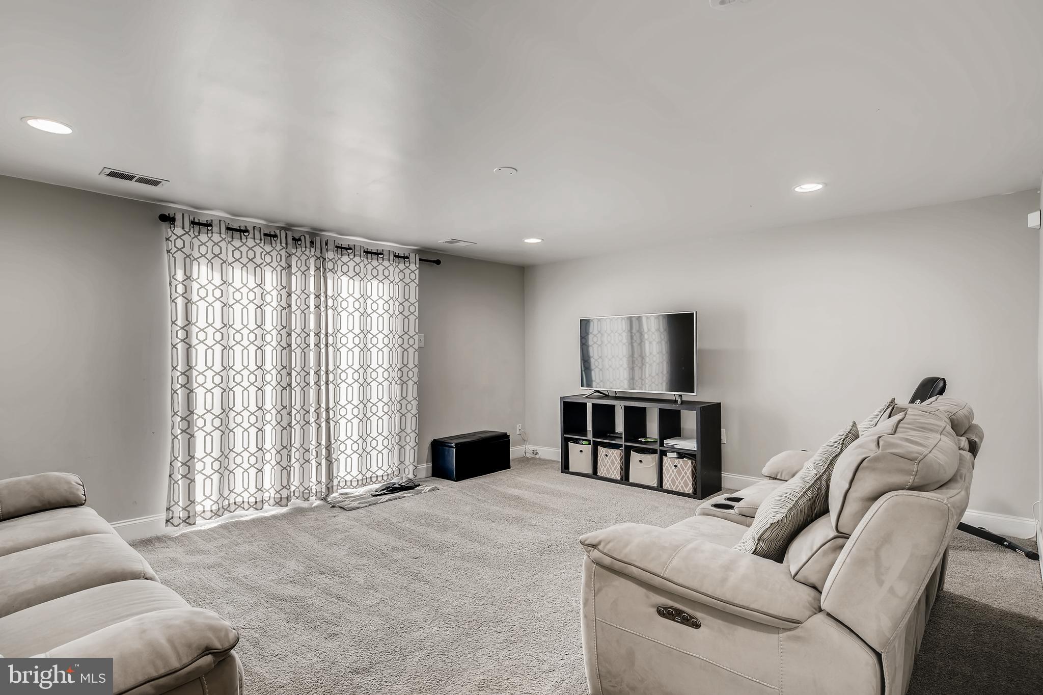 BALTIMORE - Residential