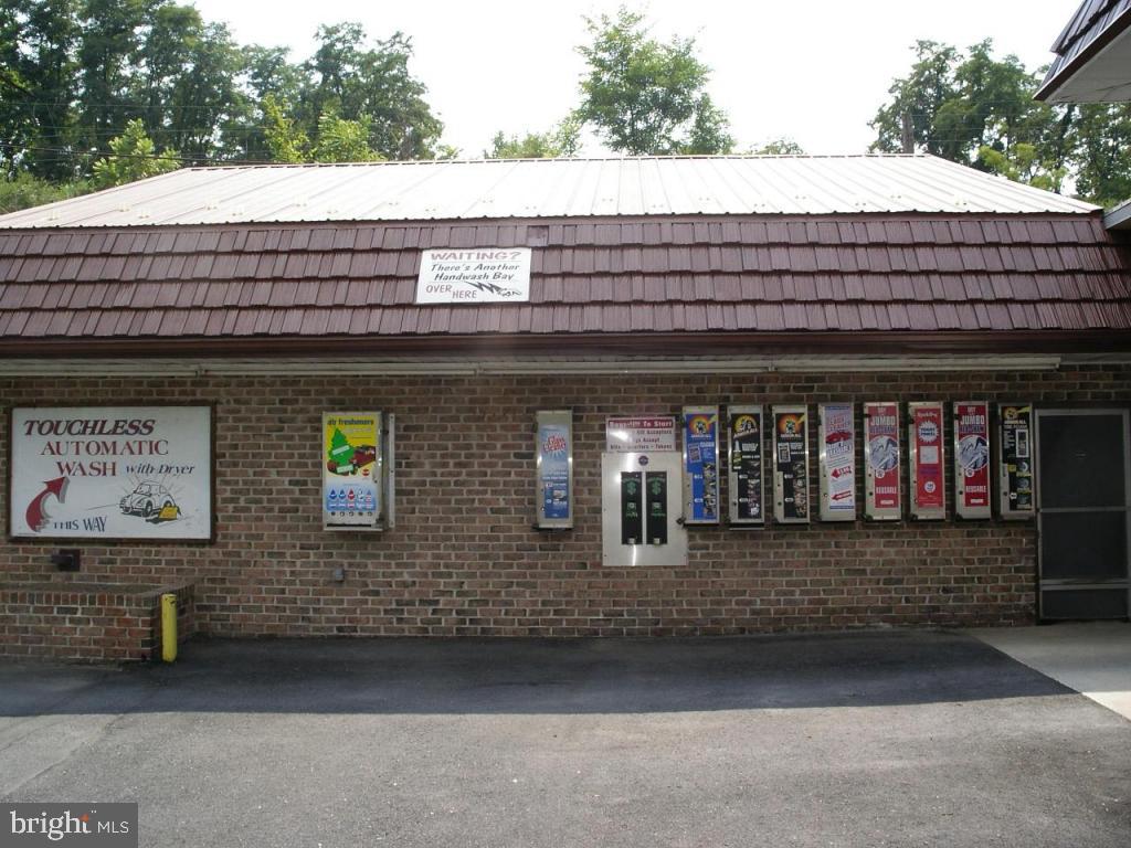 ELIZABETHTOWN - Commercial Sale