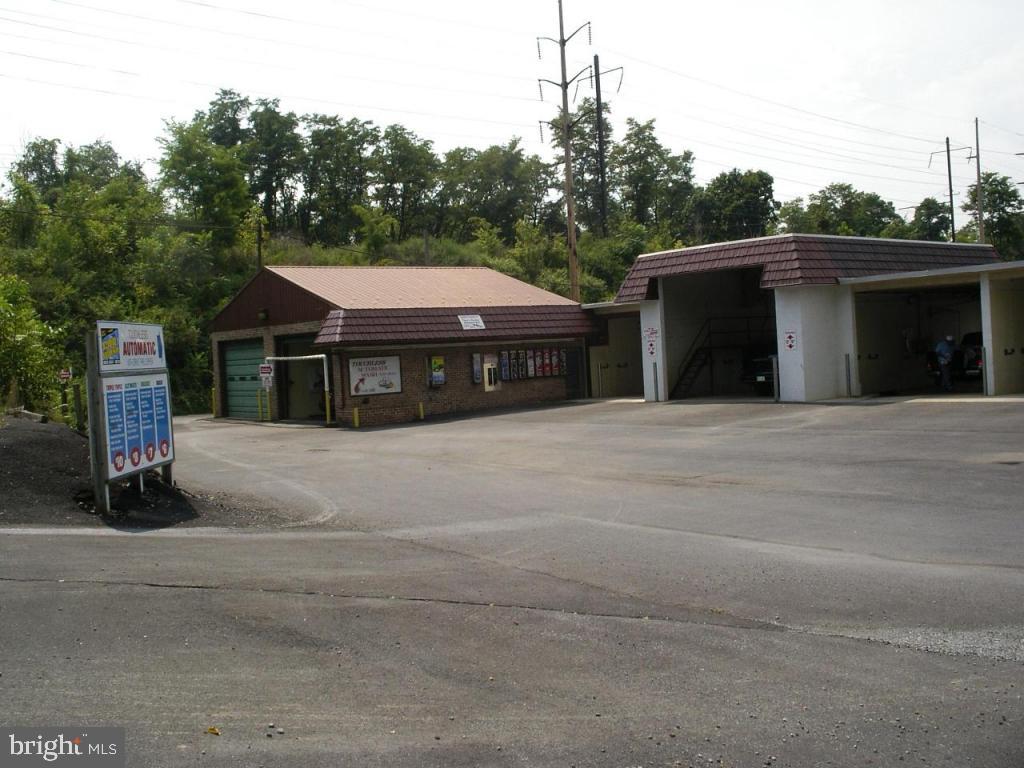 ELIZABETHTOWN - Commercial Sale