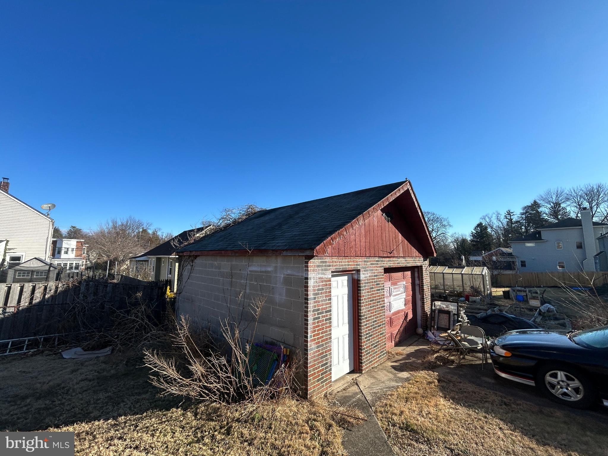 GARDEN CITY - Residential