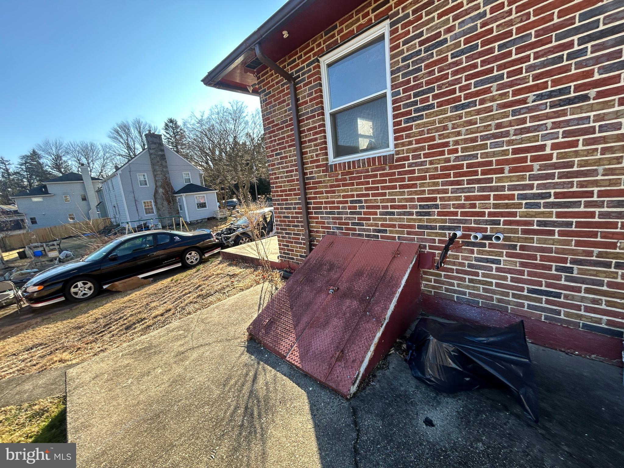 GARDEN CITY - Residential