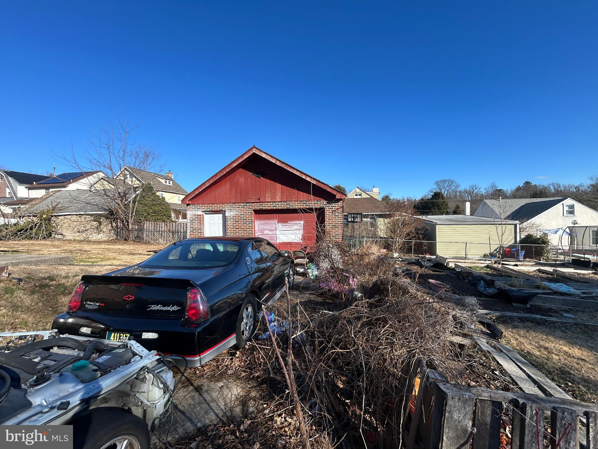 GARDEN CITY - Residential