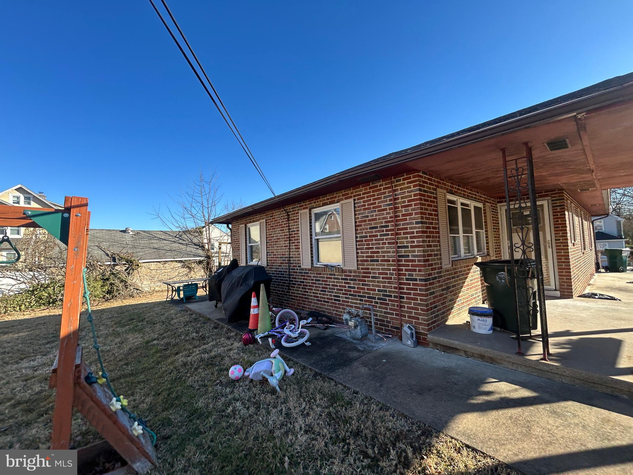 GARDEN CITY - Residential