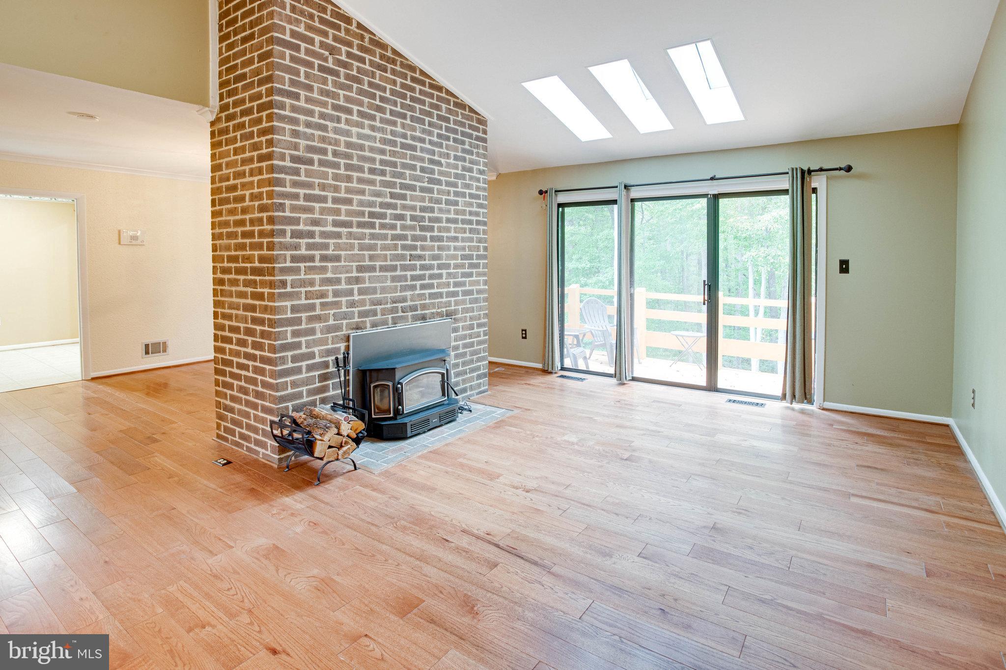 LAKE RIDGE - Residential