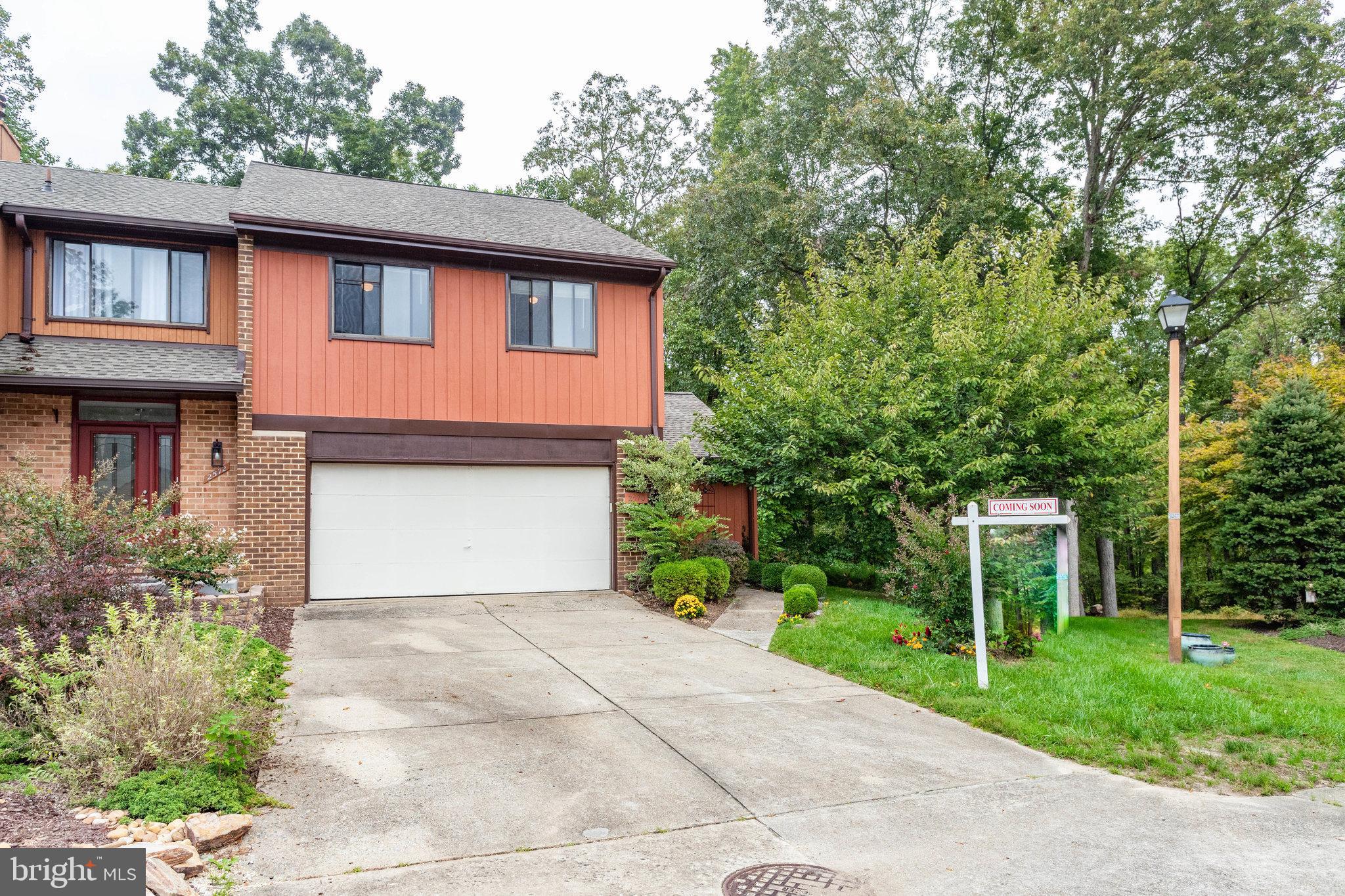 LAKE RIDGE - Residential