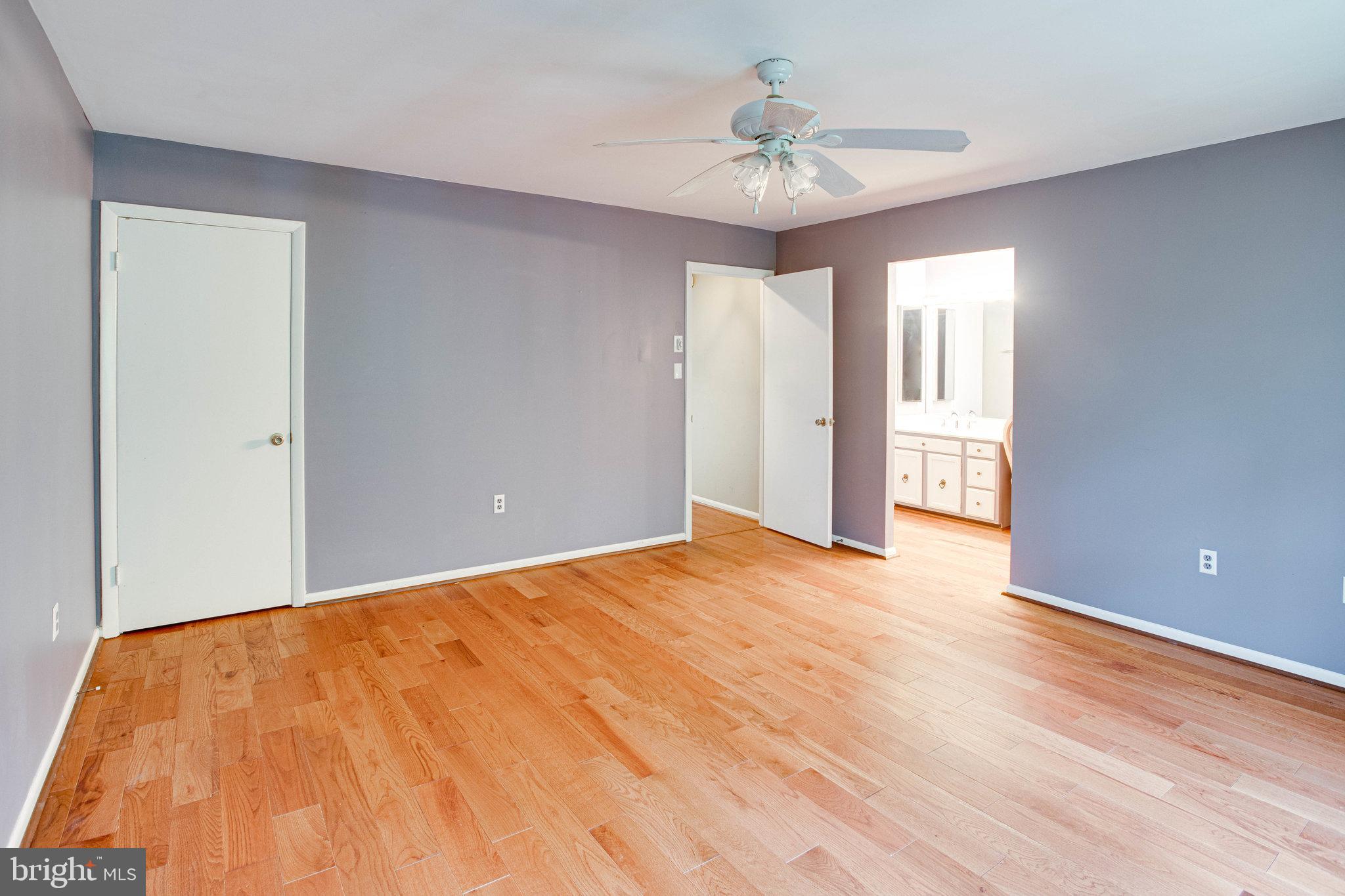 LAKE RIDGE - Residential