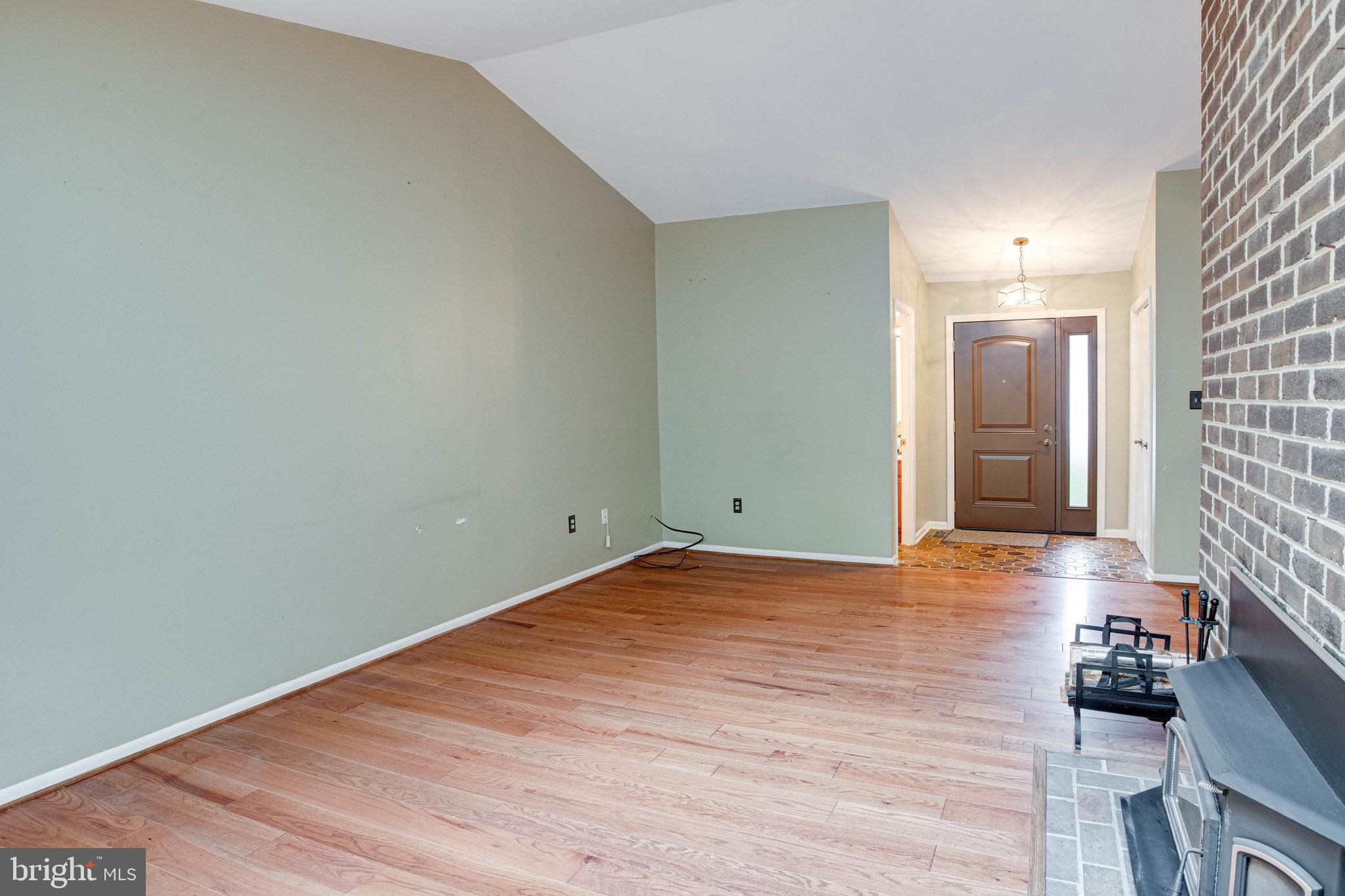 LAKE RIDGE - Residential