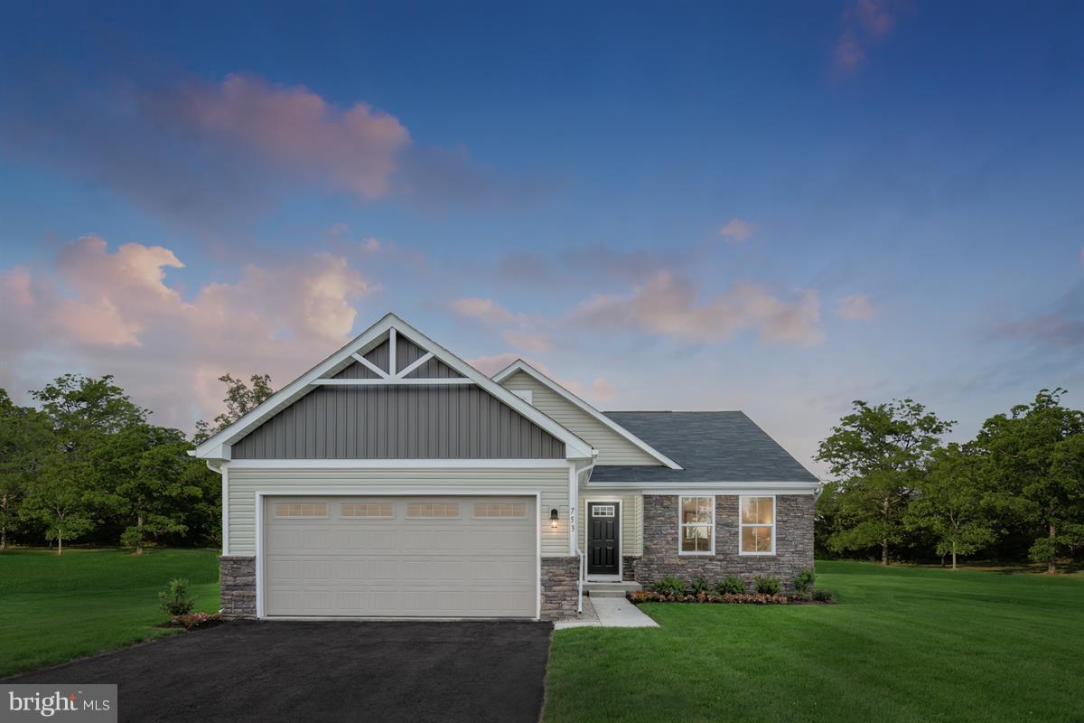 ARCADIA SPRINGS - Residential