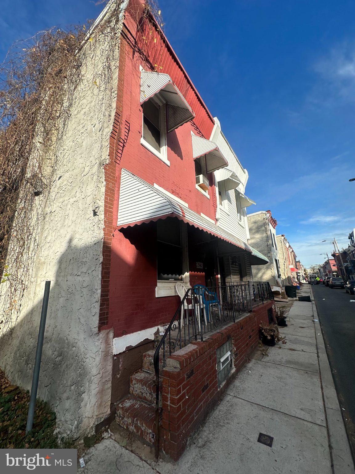 2540 N CORLIES