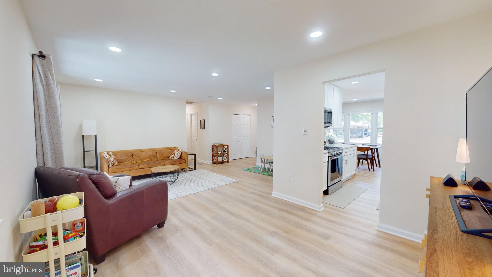 HAYFIELD FARM - Residential Lease