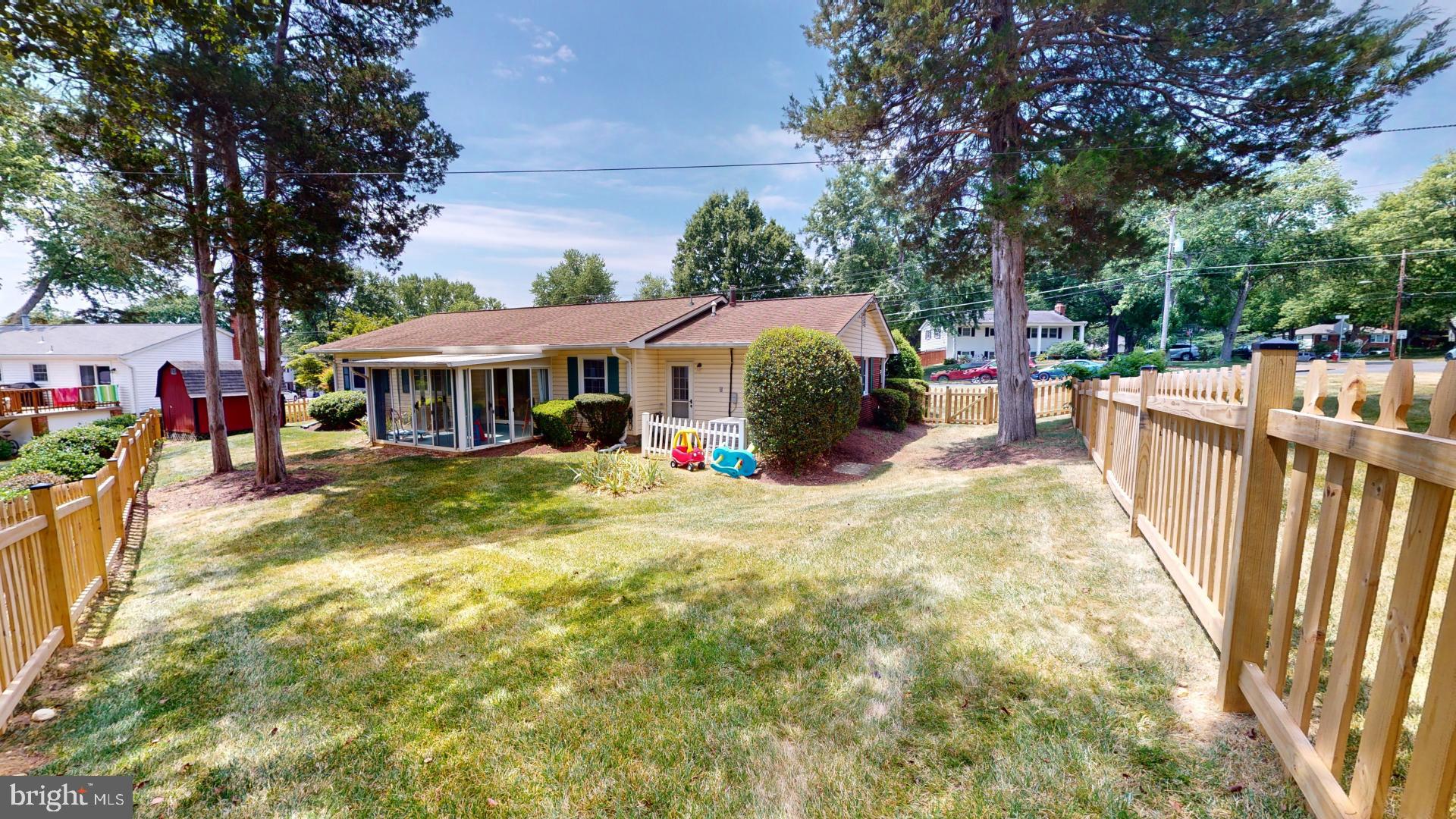 HAYFIELD FARM - Residential Lease