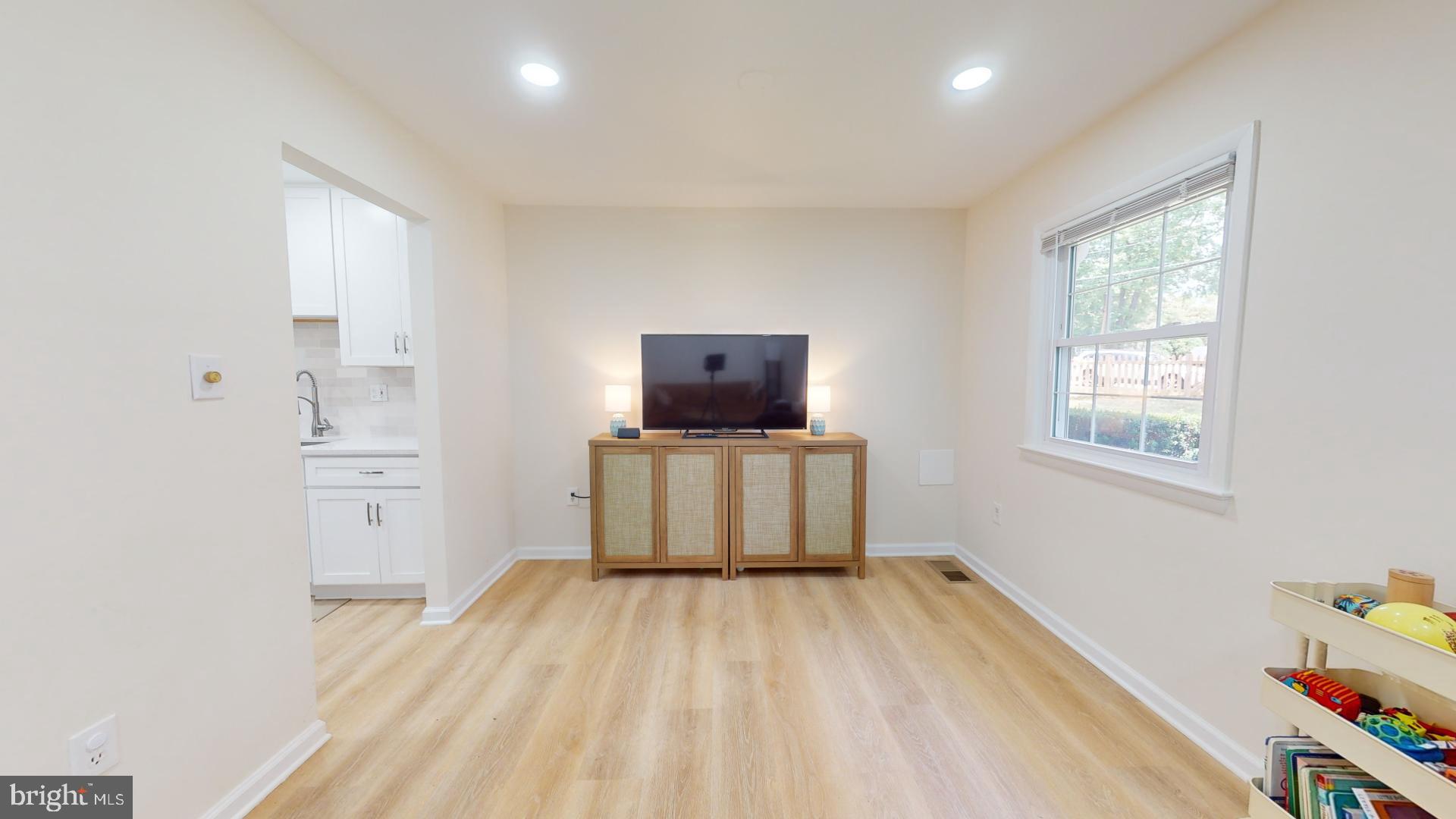 HAYFIELD FARM - Residential Lease