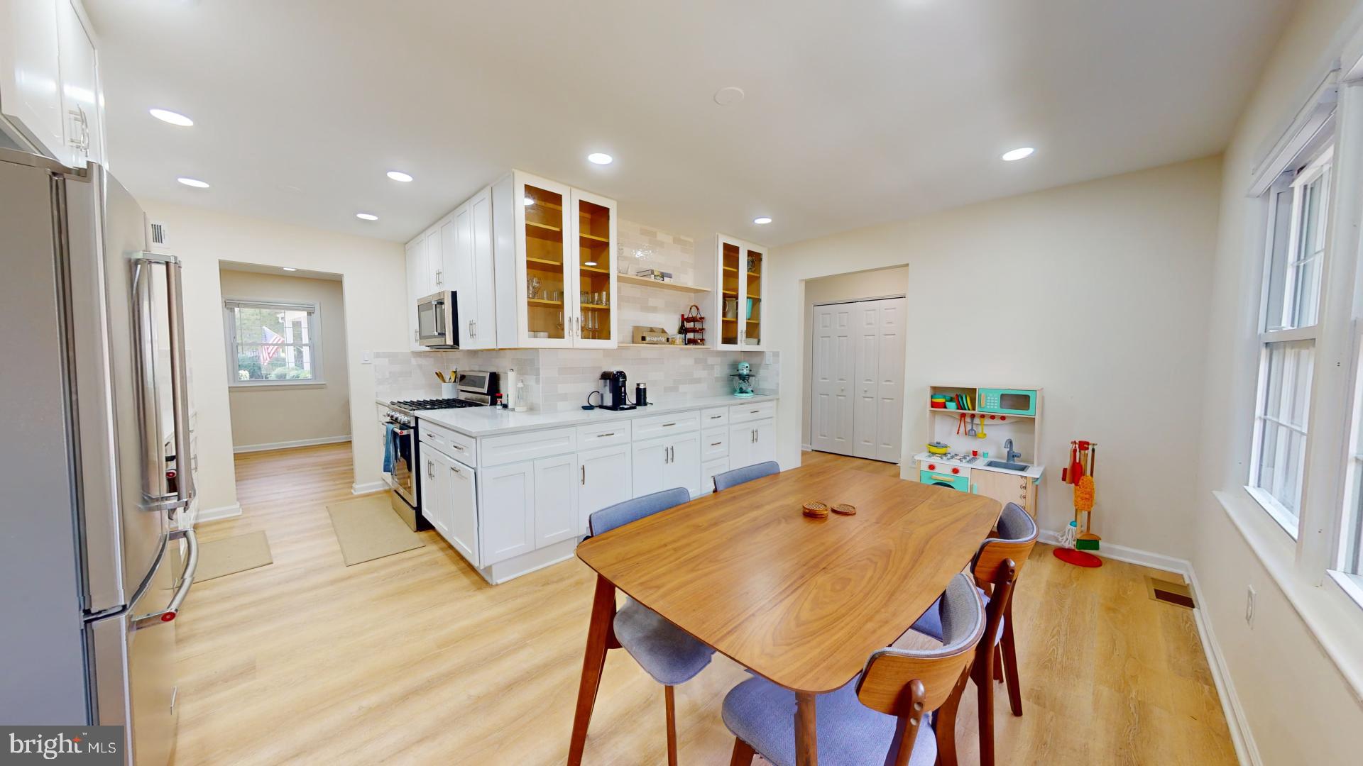 HAYFIELD FARM - Residential Lease